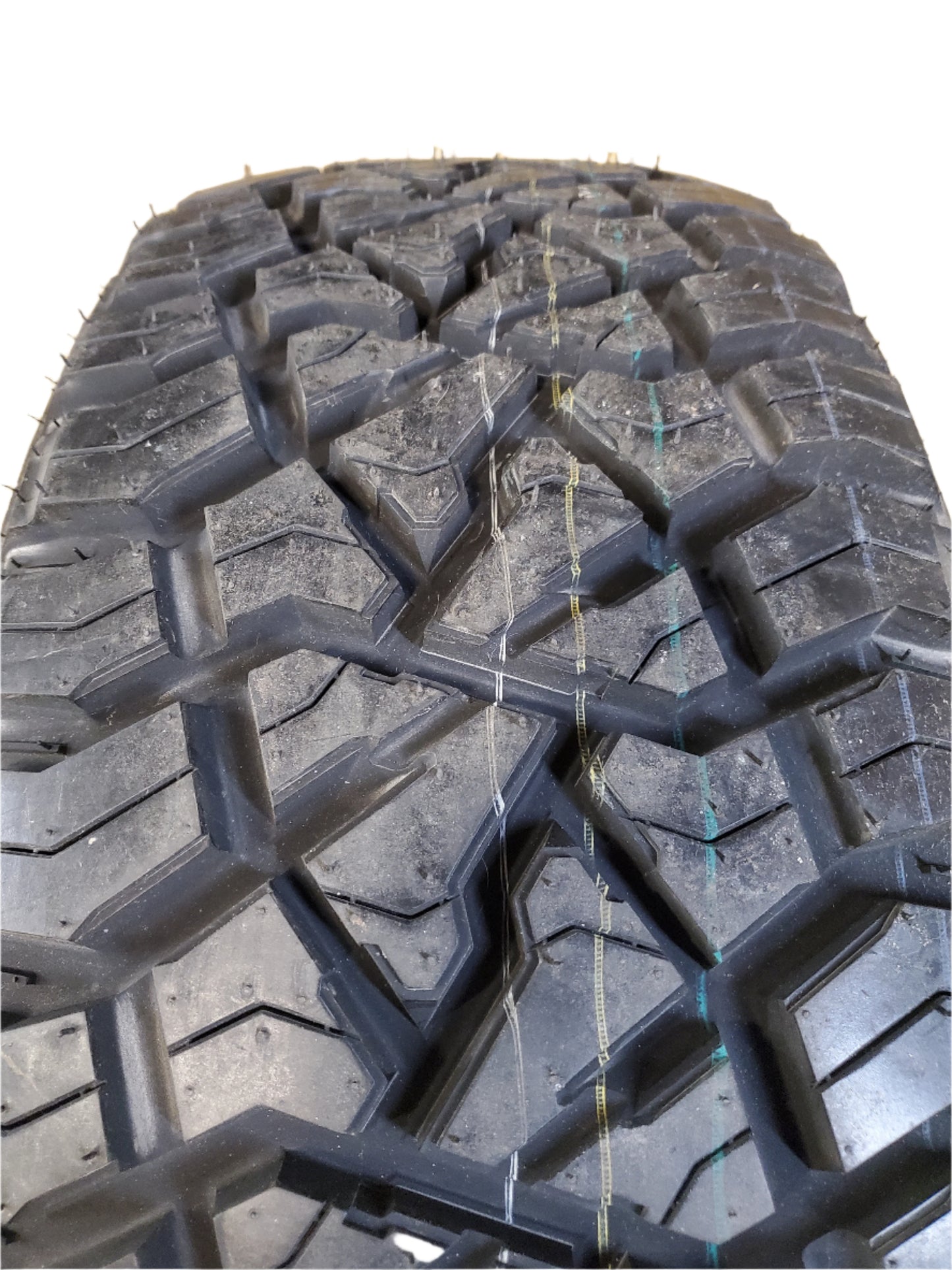 2 KANATI COMMANDANT ATX LT 295 70 18 129/126Q 12PLY ALL TERRAIN TIRE LCO1829570F