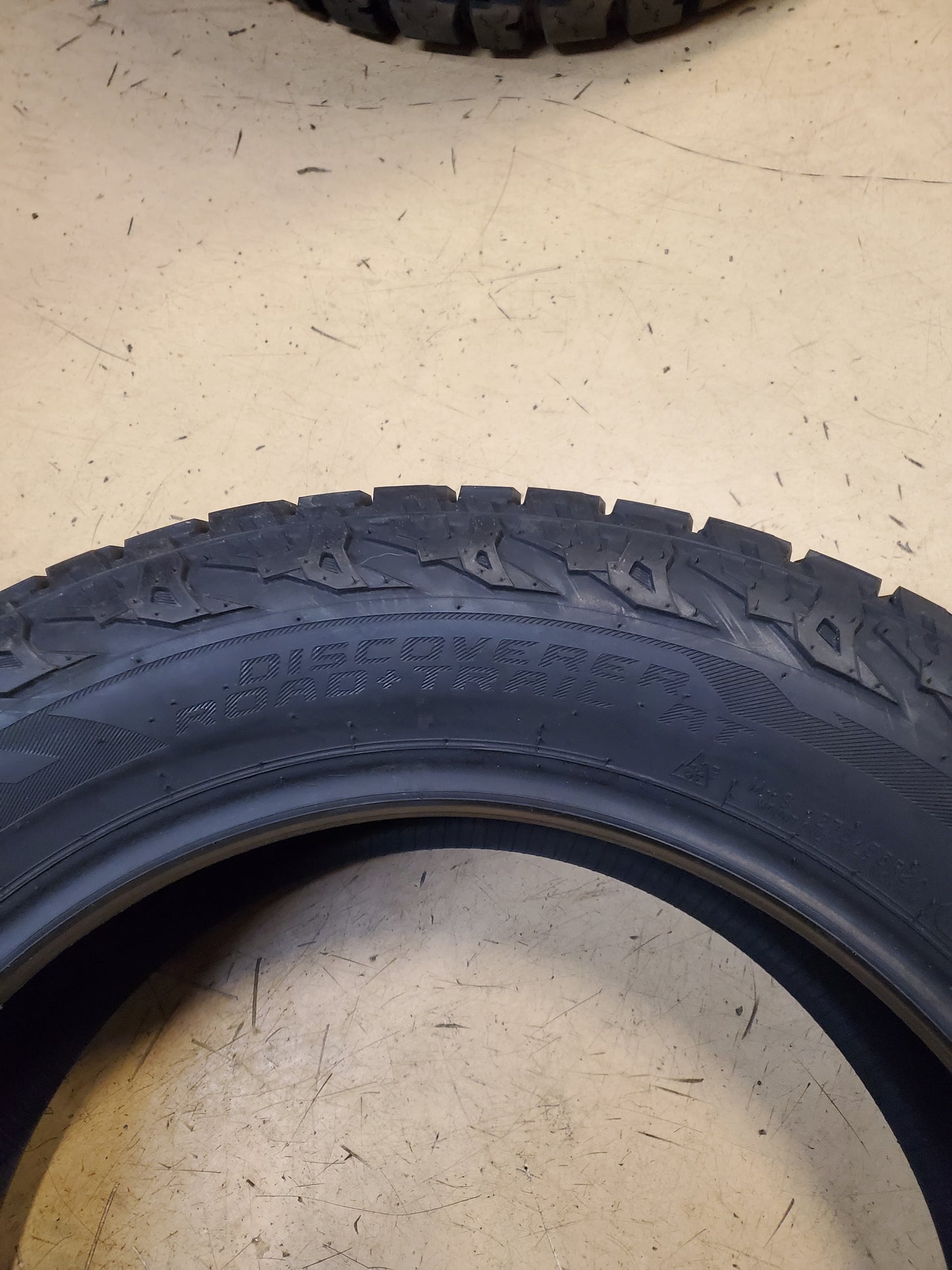 COOPER DISCOVERER ROAD+TRAIL AT P 275 55 20 117H XL ALL TERRAIN TIRE 171293049