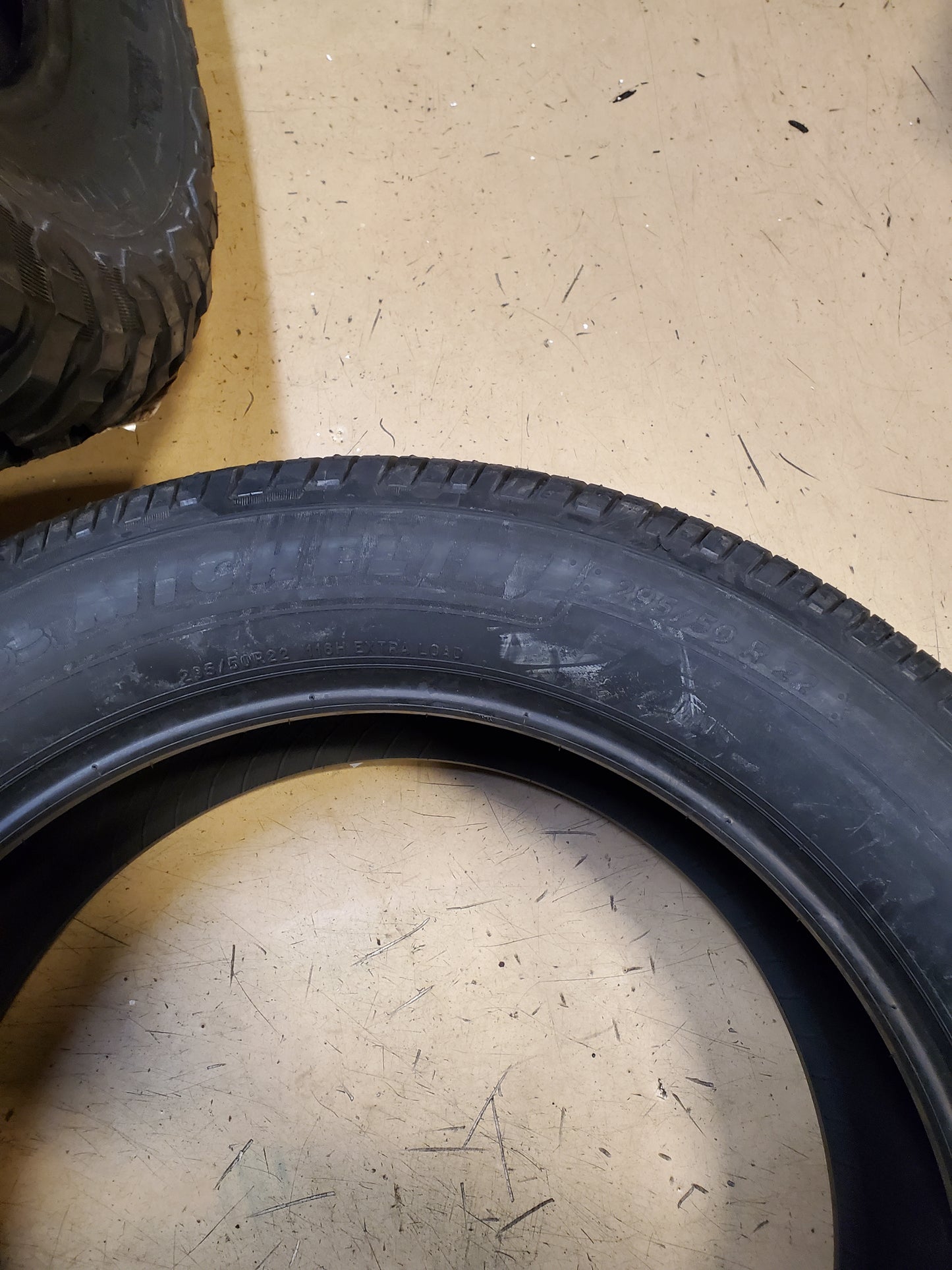 MICHELIN DEFENDER LTX M/S 2 BSW P 295 50 22 116Y XL ALL SEASON TIRE 16709