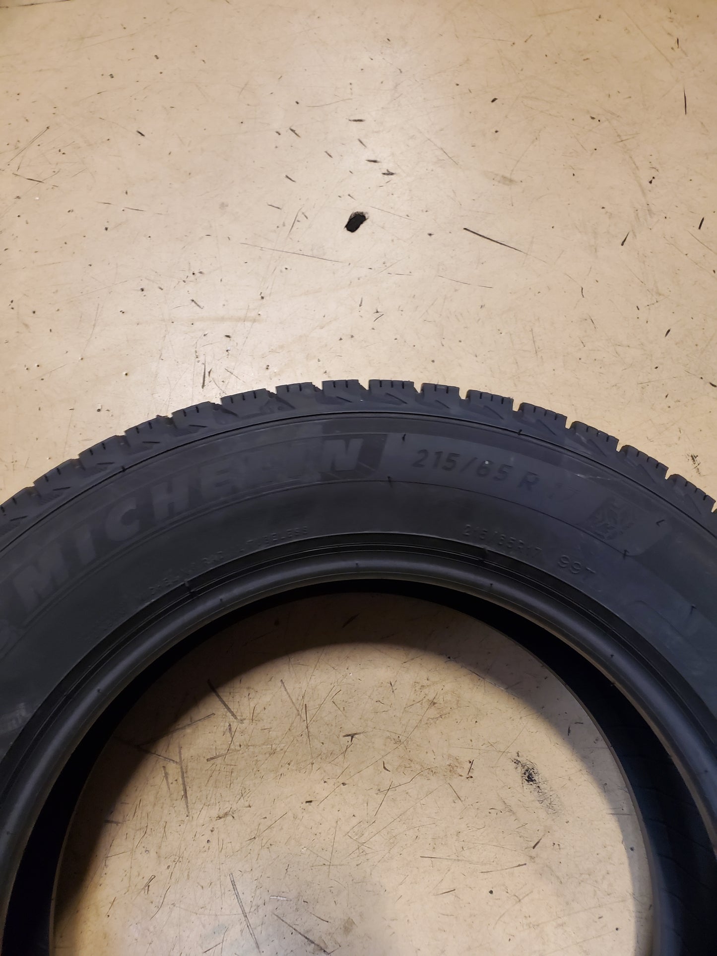 MICHELIN X-ICE SNOW BSW P 215 65 17 99T WINTER TIRE 36674