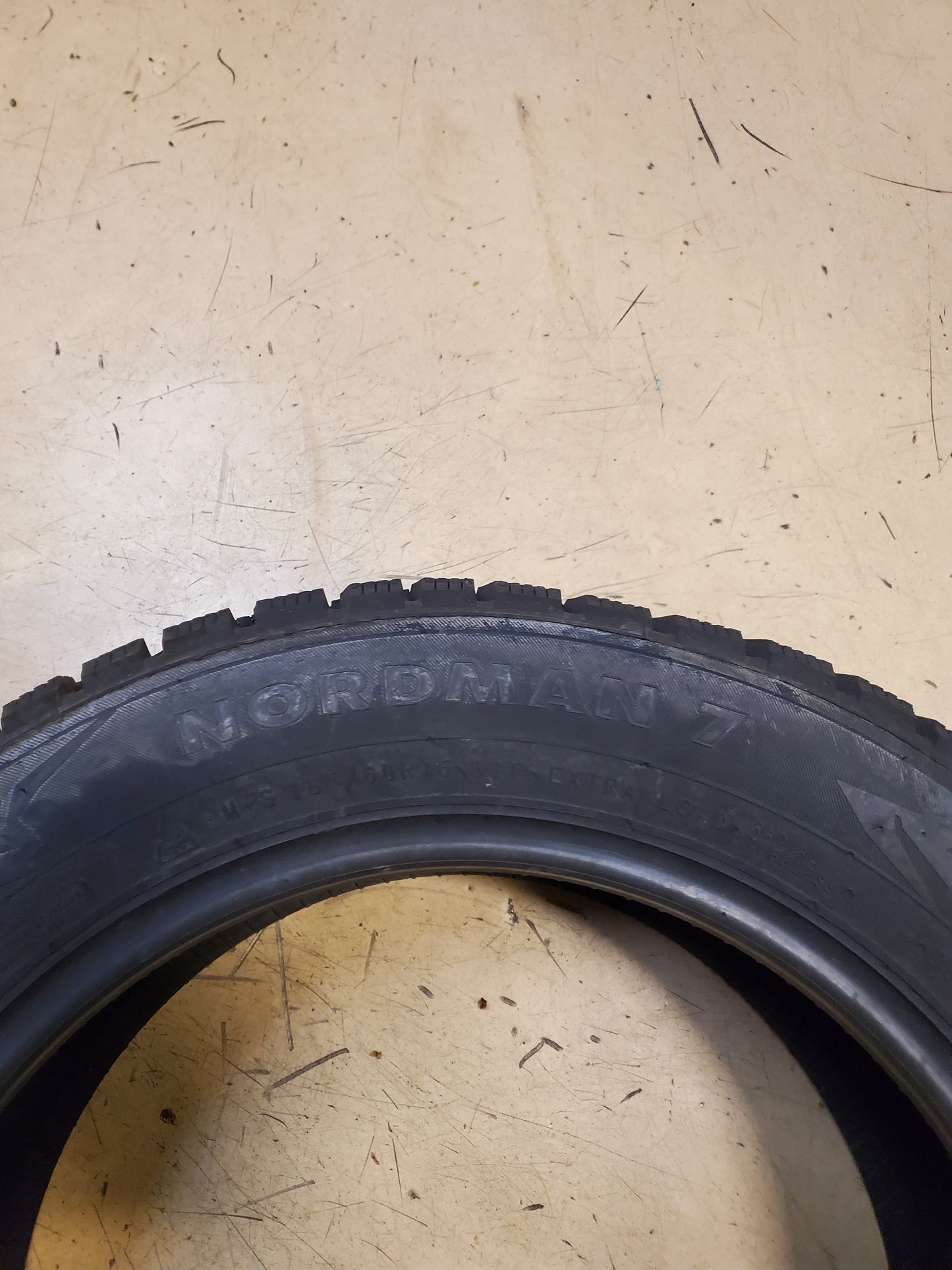 NOKIAN NORDMAN 7 BSW P 185 60 15 88T XL WINTER TIRE T430035