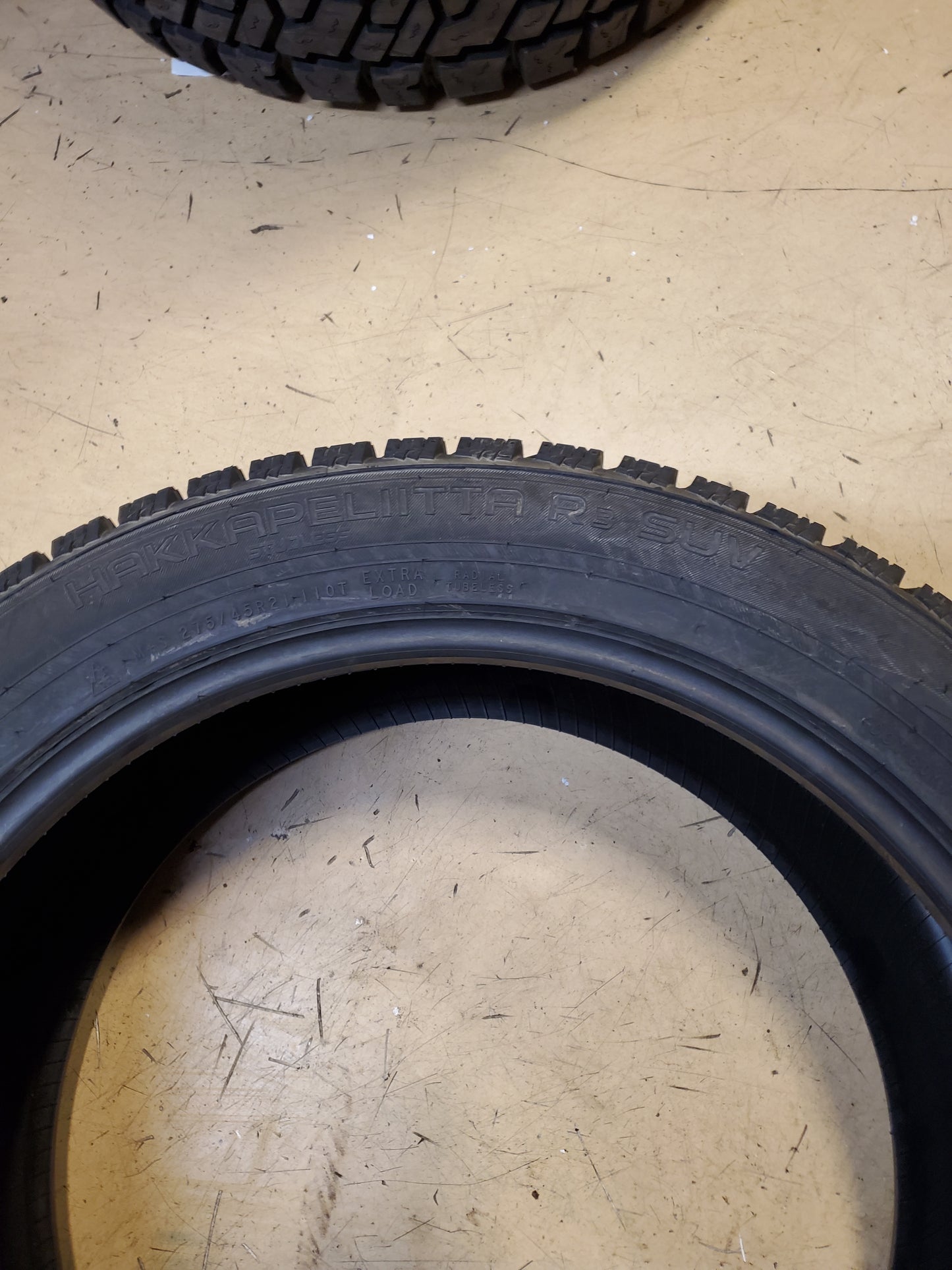 NOKIAN HAKKAPELIITTA R3 SUV BSW P 275 45 21 110T XL WINTER TIRE T430695