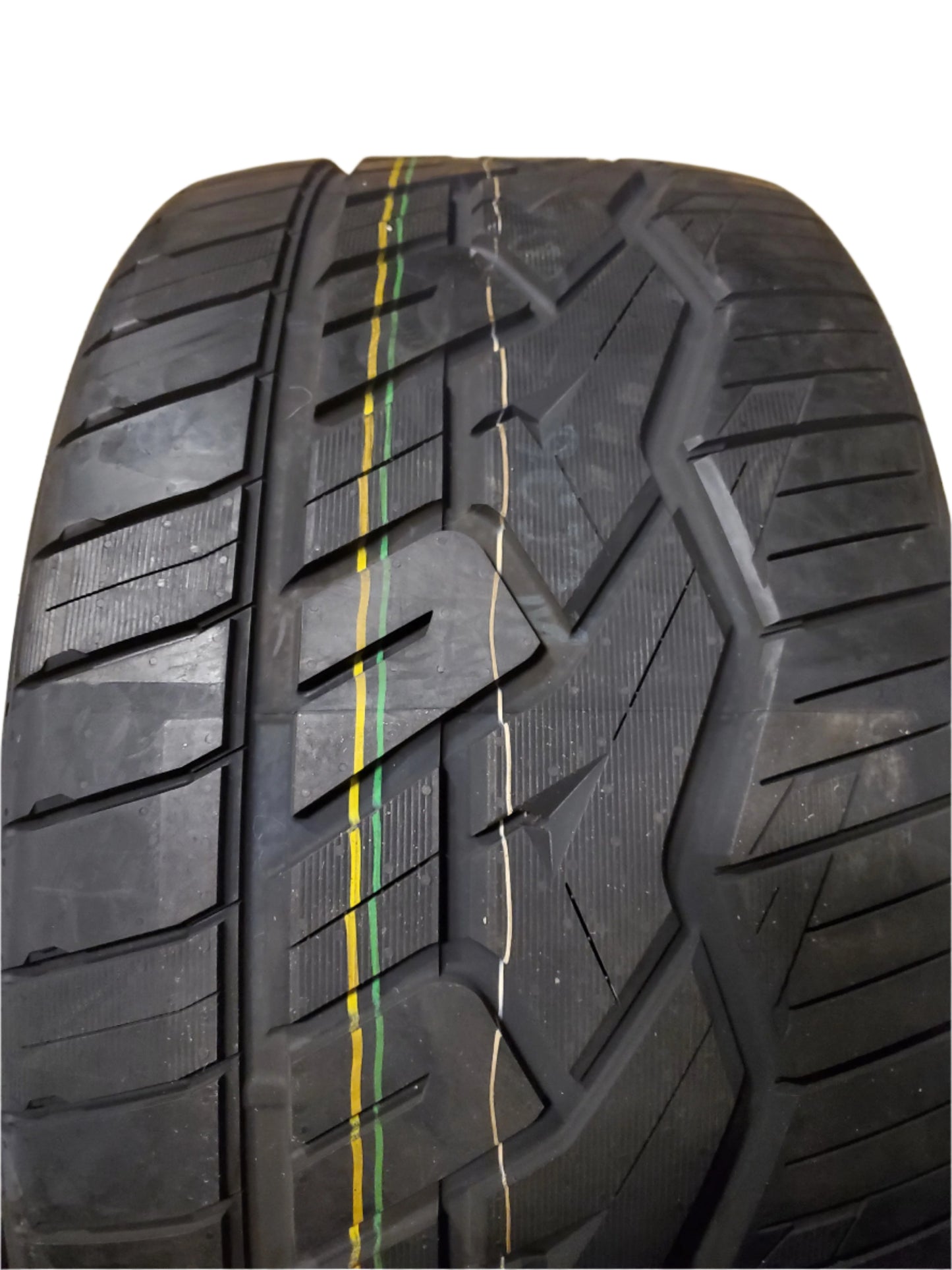 NITTO NT420V BSW P 315 35 20 110W ALL SEASON TIRE 207770