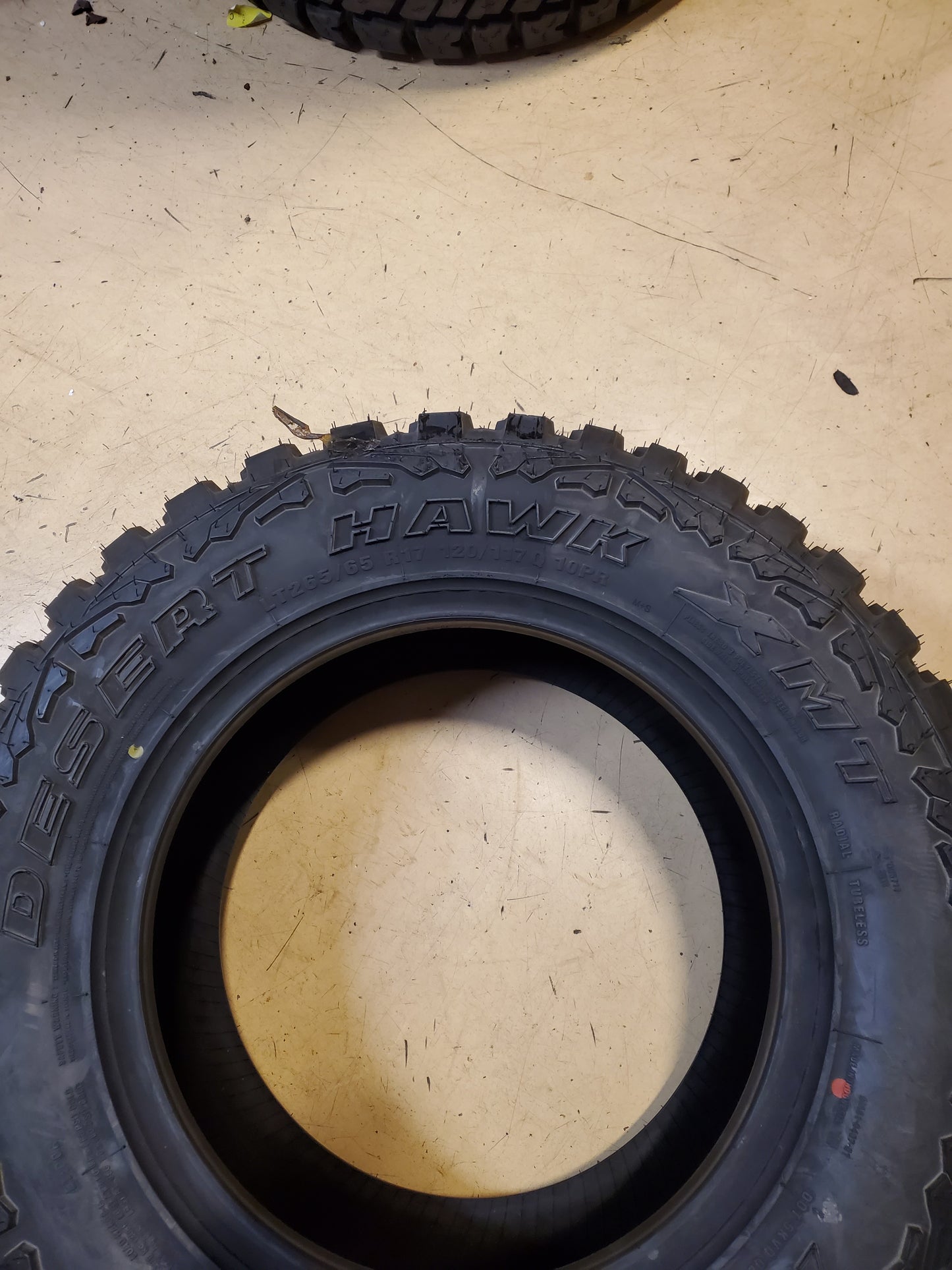 ACHILLES DESERT HAWK XMT BSW LT 265 65 17 120/117Q 10PLY MUD TIRE MAO266517