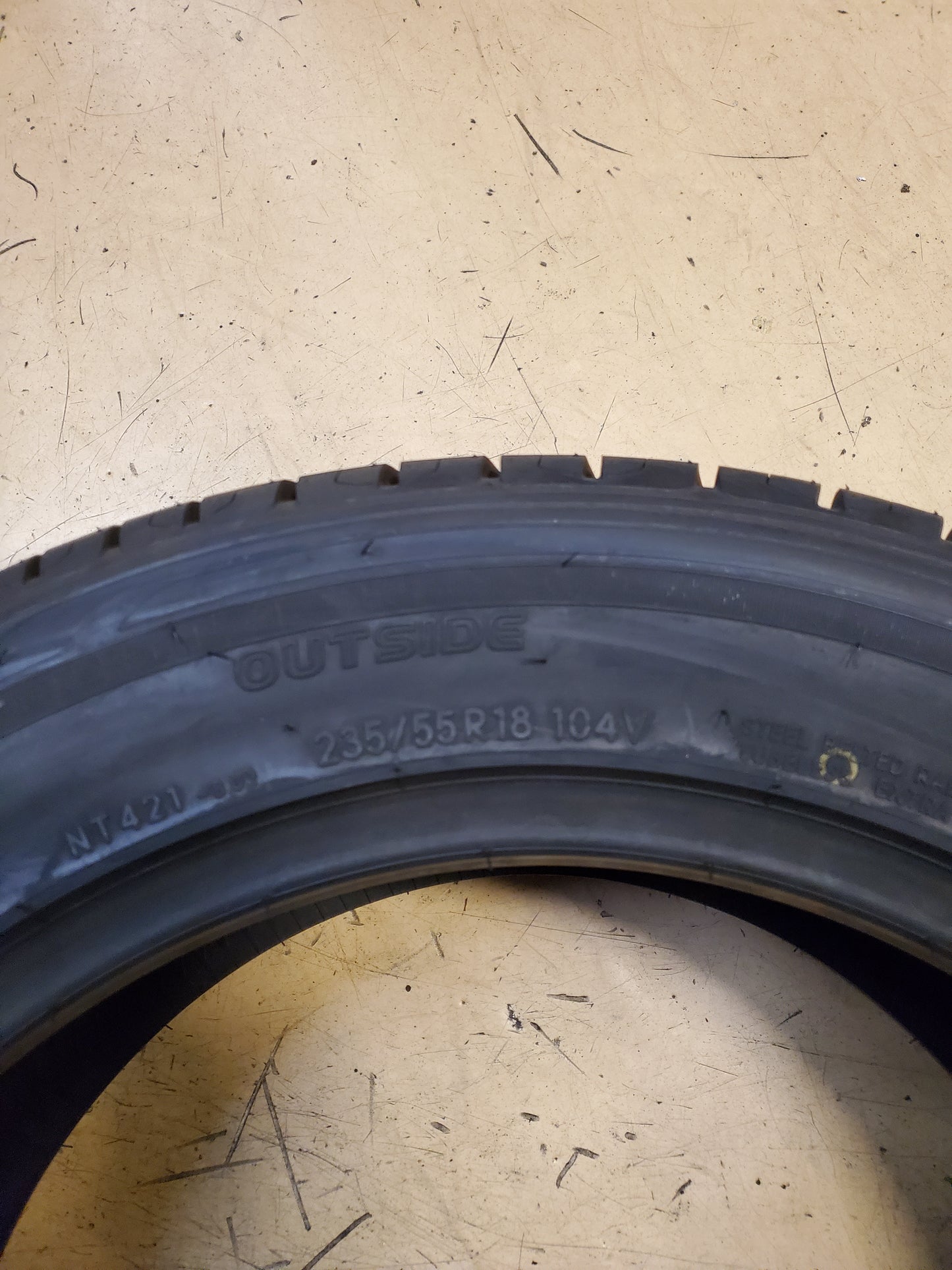 NOS NITTO NT421Q BSW P 235 55 18 104V XL ALL SEASON TIRE 210680