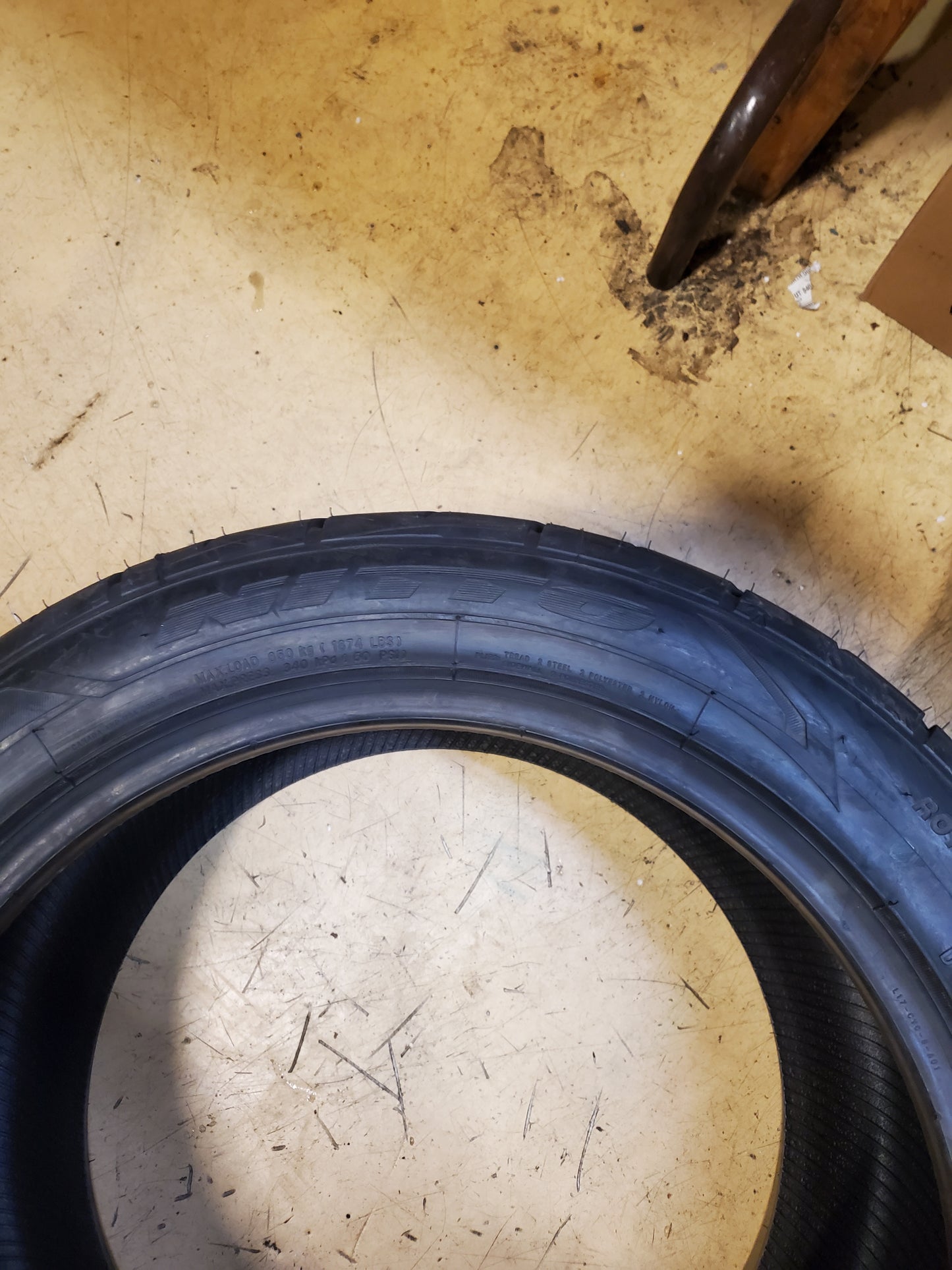 NITTO NT555 G2 BSW P 275 40 17 102W XL UHP TIRE 211320