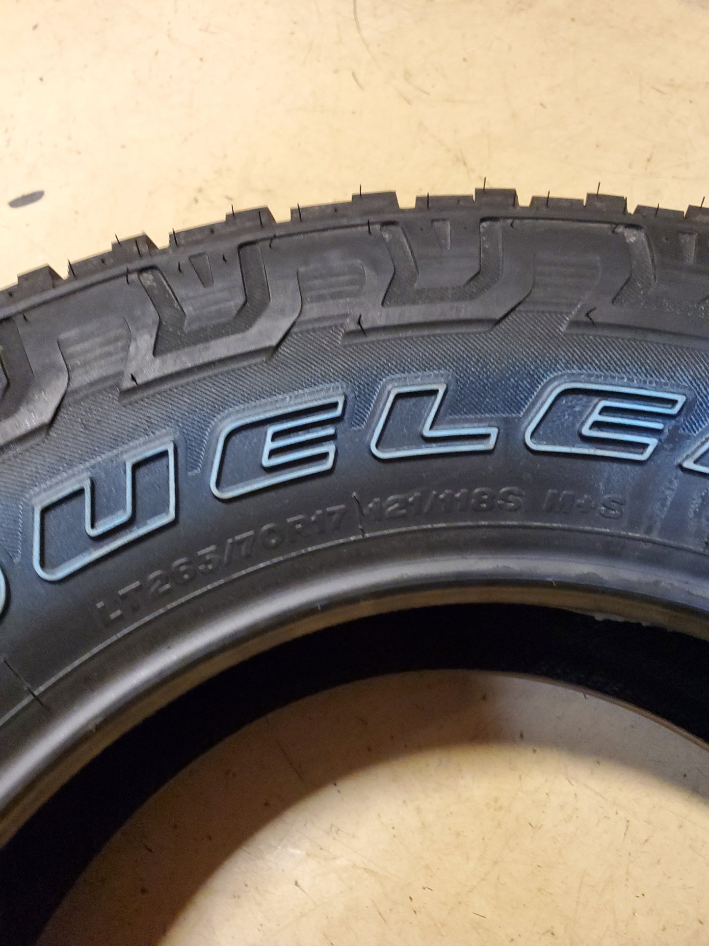 BRIDGESTONE DUELER A/T REVO 3 OWL LT 265 70 17 121/118S ALL TERRAIN TIRE 000019