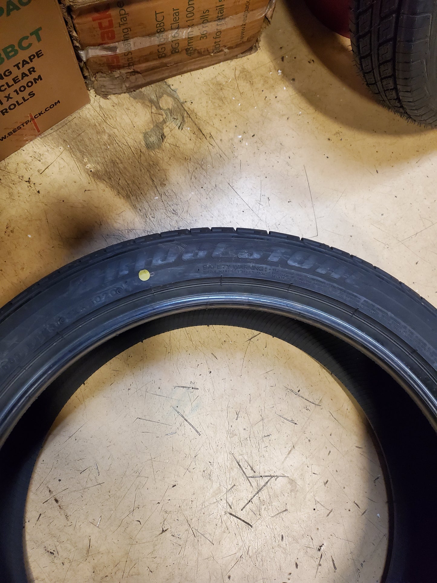 BRIDGESTONE DUELER H/T SPORT (MO) MERCEDES P 235 45 20 100W XL UHP TIRE 133595