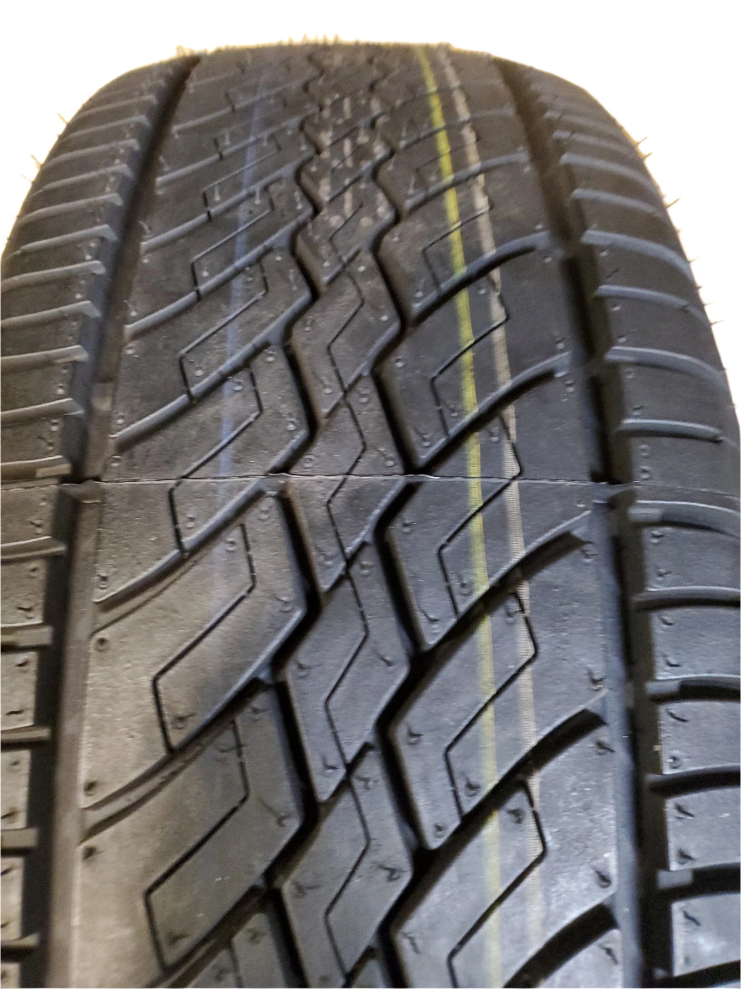 NOS ACHILLES DESERT HAWK H/T BSW BSW P 235 60 18 107V XL HIGHWAY TIRE MAH236018V
