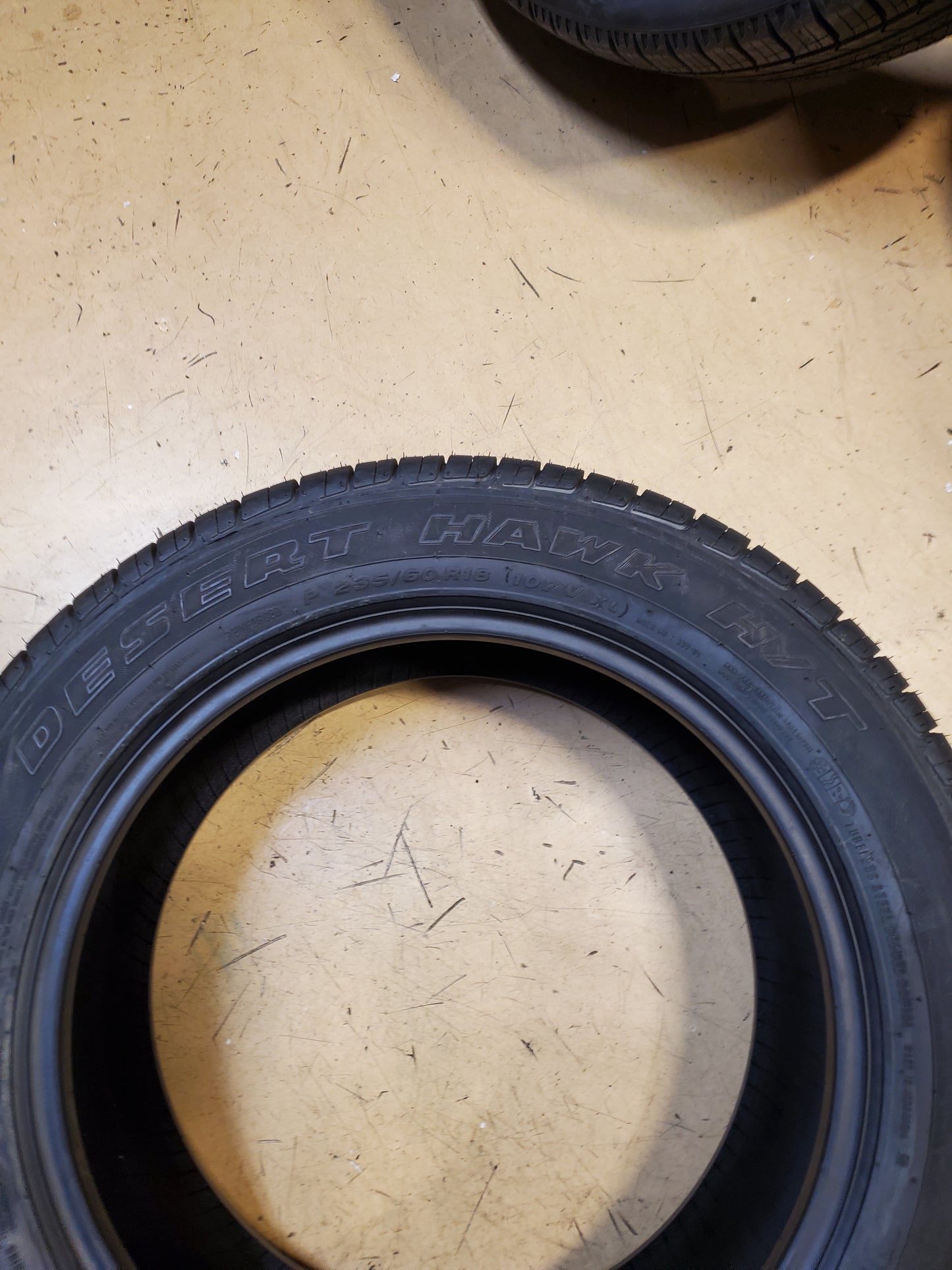 NOS ACHILLES DESERT HAWK H/T BSW BSW P 235 60 18 107V XL HIGHWAY TIRE MAH236018V