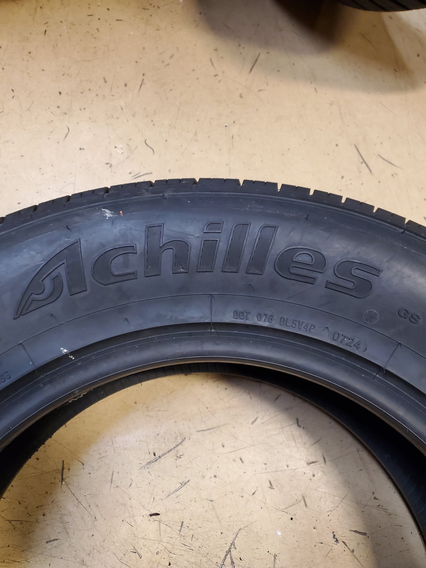 ACHILLES DESERT HAWK H/T 3 BSW P 255 65 18 111H HIGHWAY TIRE ADH37