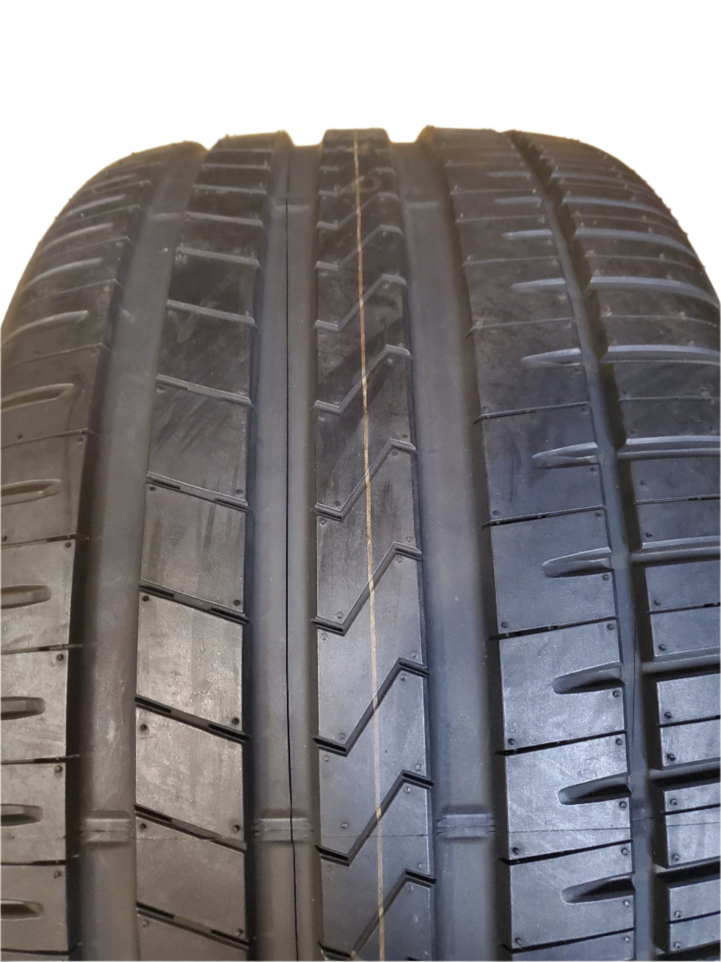 FALKEN AZENIS FK510 BSW P 285 35 18 101Y XL UHP TIRE 28035808