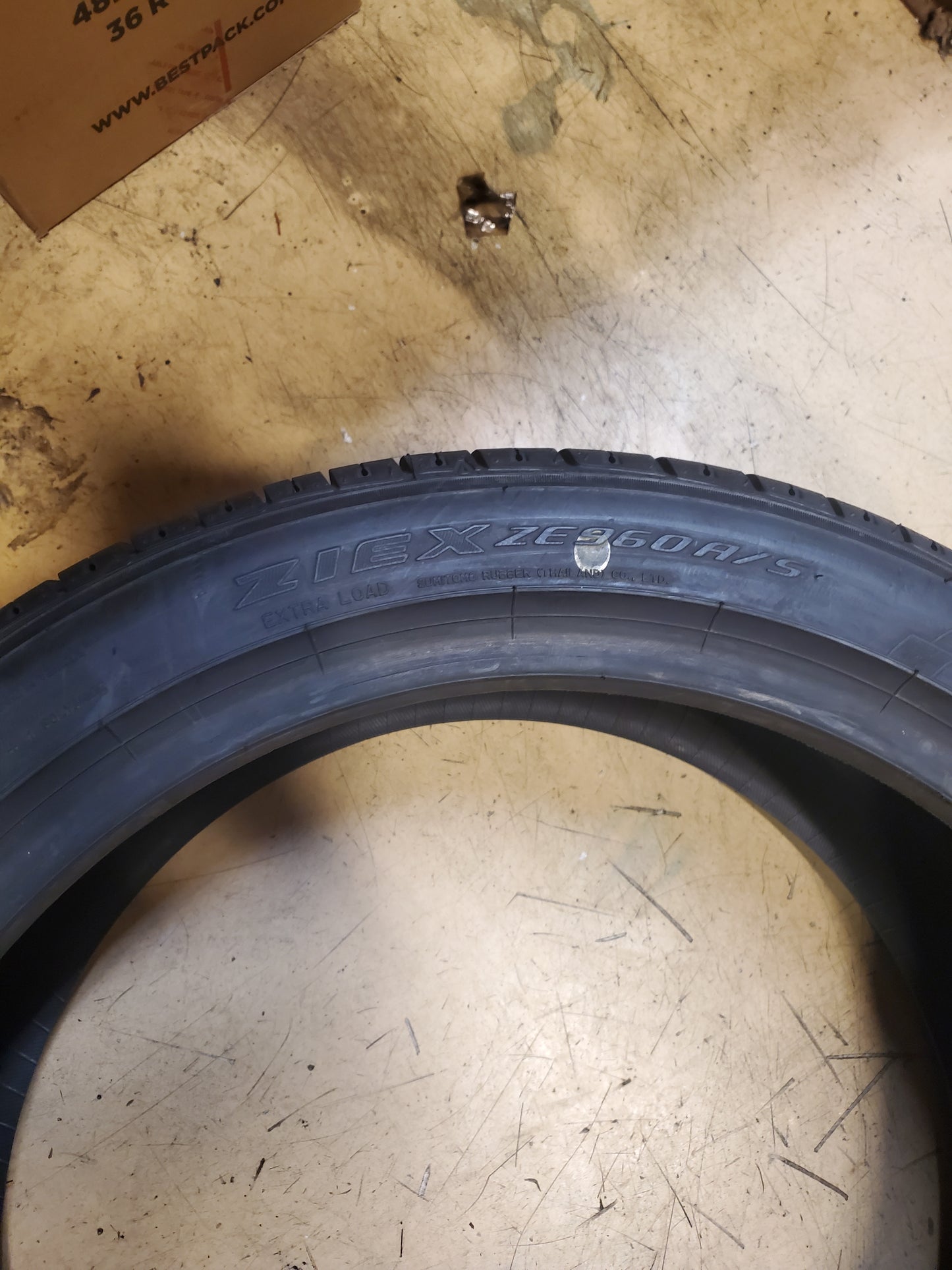 FALKEN ZIEX ZE960 A/S BSW P 215 45 18 93W UHP TIRE 28963899