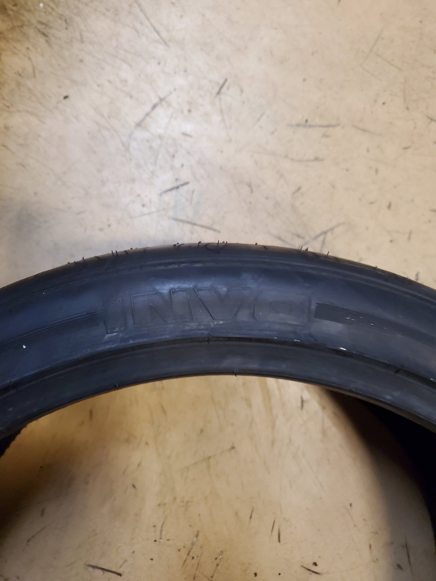 NITTO INVO BSW P 255 35 20 97W XL UHP TIRE 202930