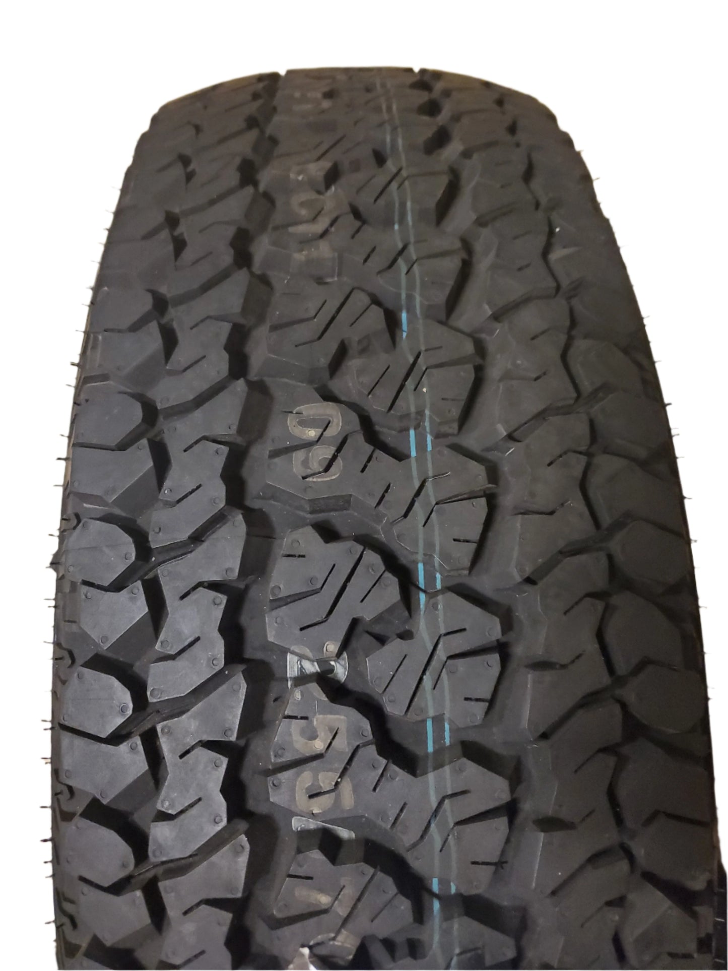 KUMHO ADVENTURE AT51 BSW P 255 70 18 113T ALL TERRAIN TIRE 2208503