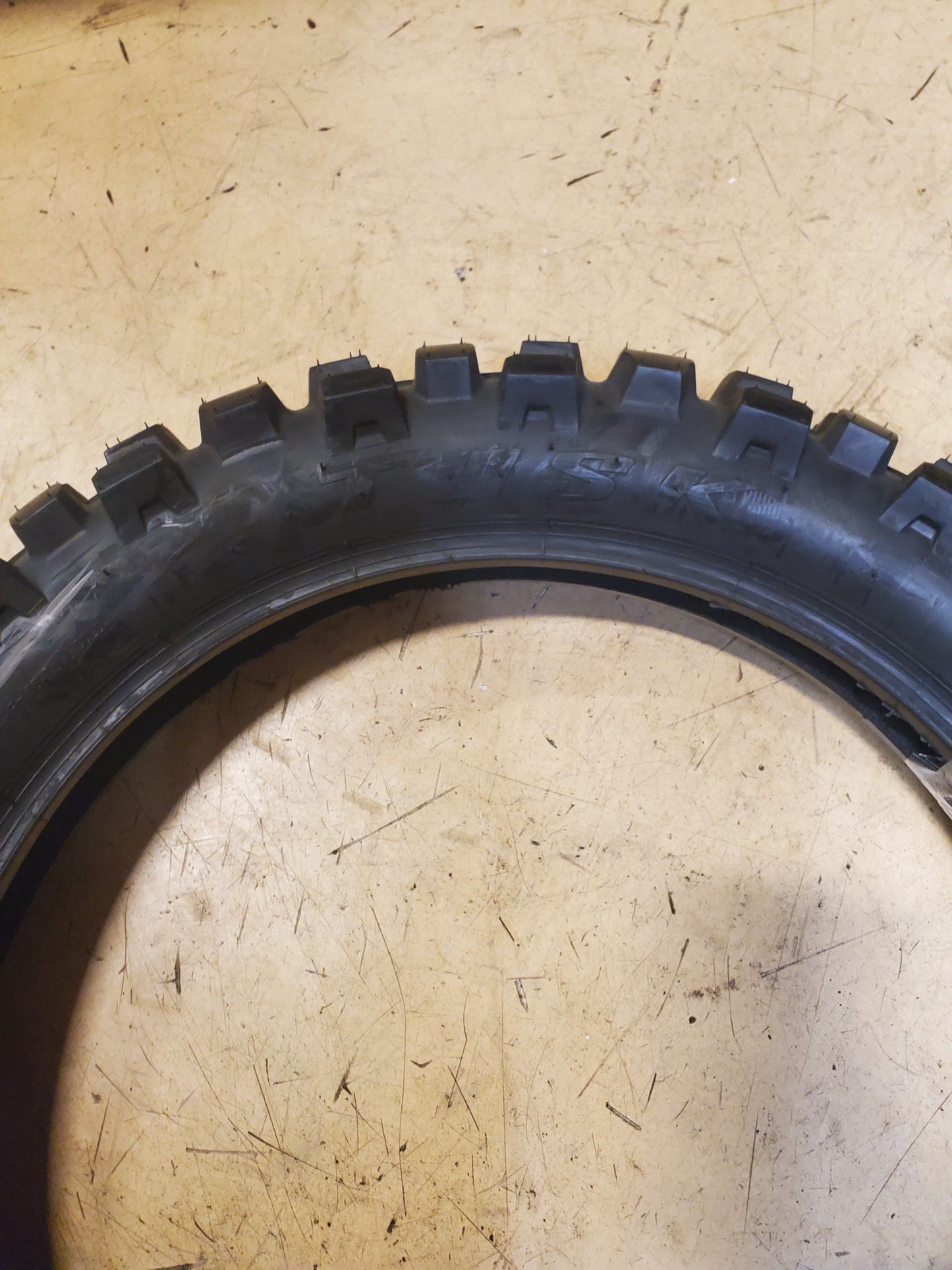 TUSK DSPORT ADVENTURE BSW 120 90 18 65R REAR DIRT BIKE TIRE 1928900004