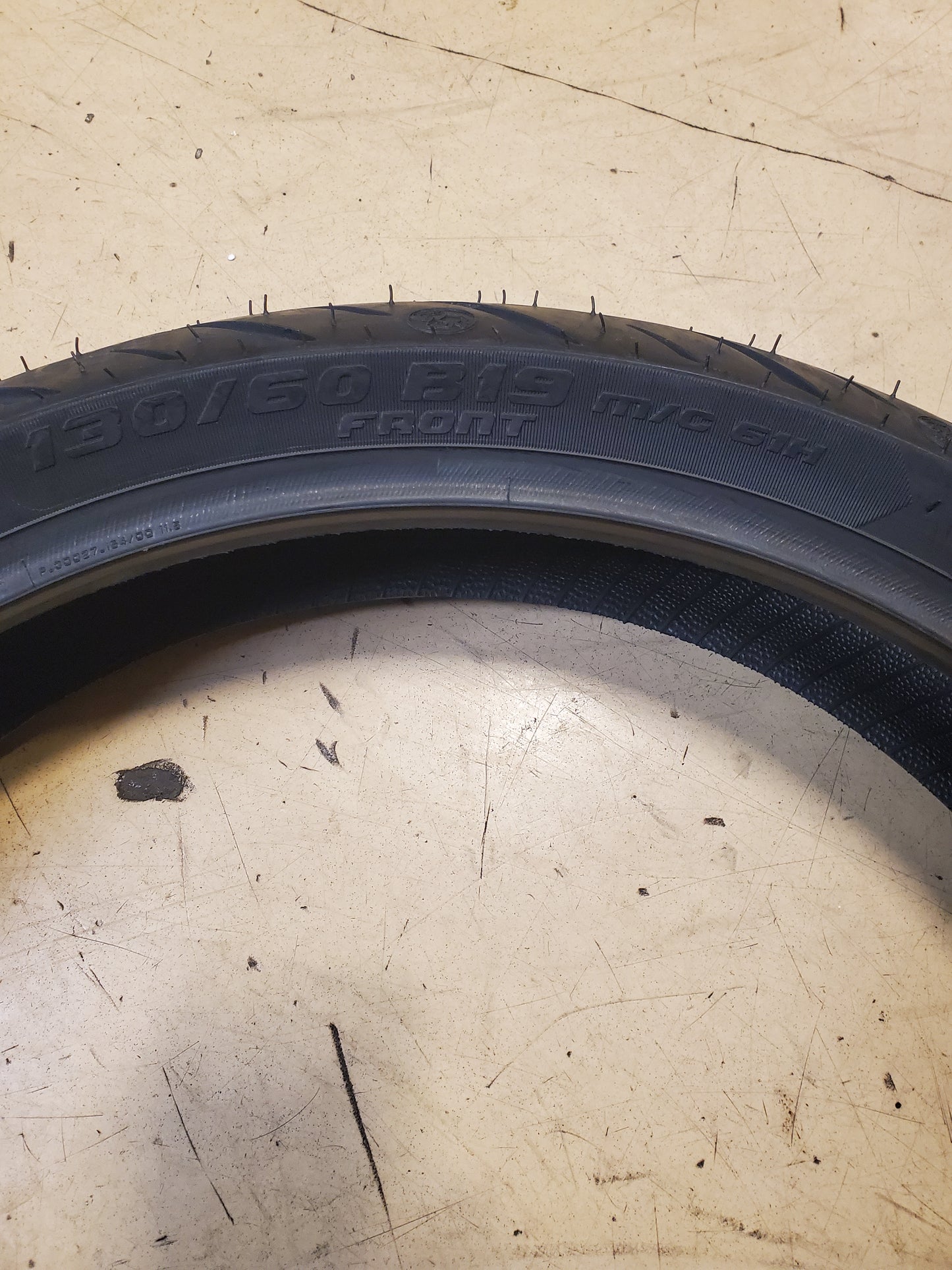 METZELER CRUISETEC BSW 130 60 19 61H FRONT MOTORCYCLE TIRE 3576300