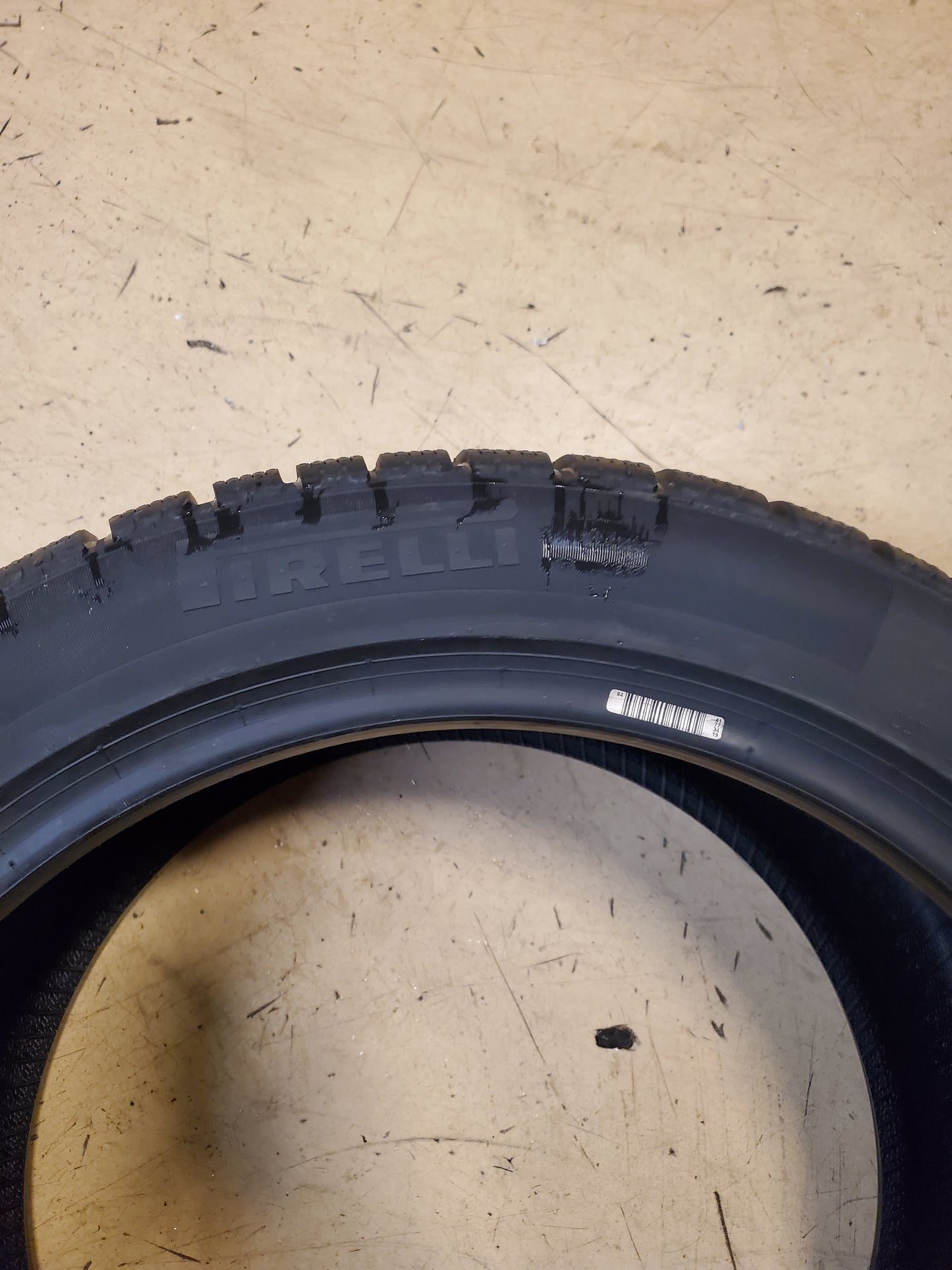 PIRELLI P ZERO WINTER (T0) FOAM BSW P 285 40 19 107V XL WINTER TIRE 4209700