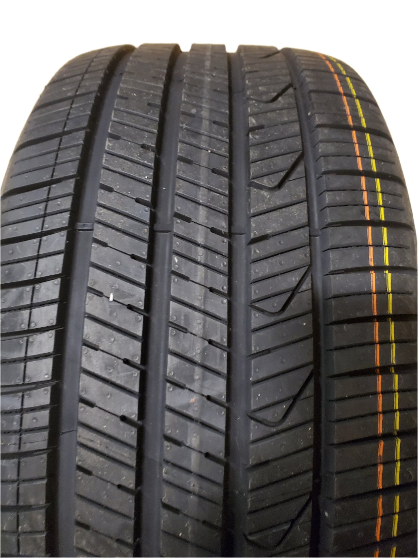 PIRELLI P ZERO ALL SEASON PLUS 3 BSW P 255 35 19 96Y XL UHP TIRE 4085600