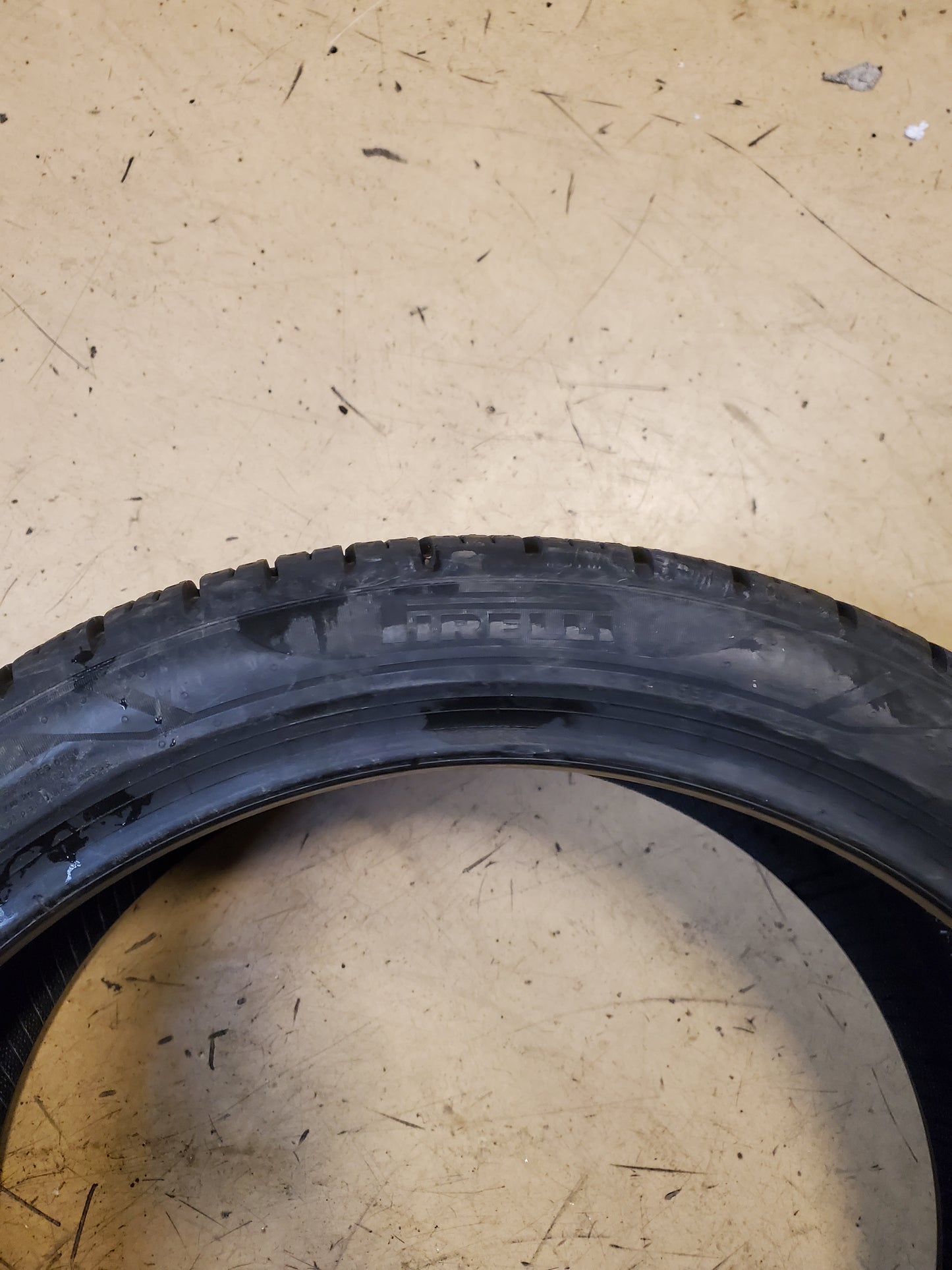 PIRELLI P ZERO ALL SEASON PLUS 3 BSW P 255 35 19 96Y XL UHP TIRE 4085600