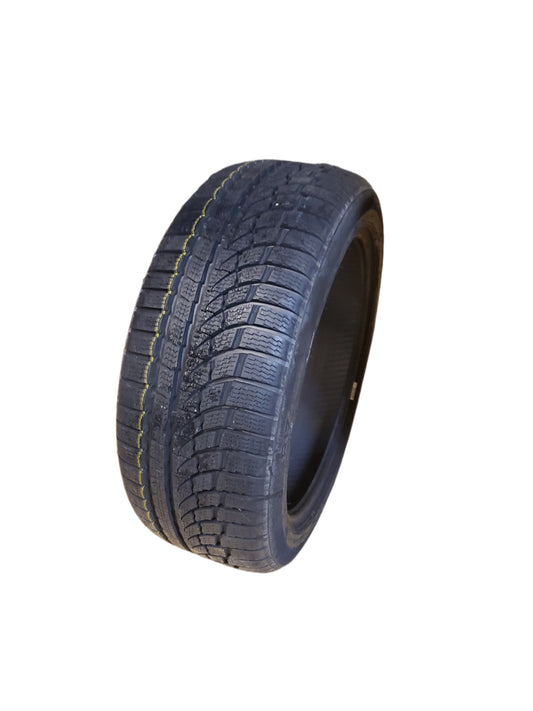 NOKIAN WR G4 BSW P 215 45 17 91V XL ALL WEATHER TIRE T430426