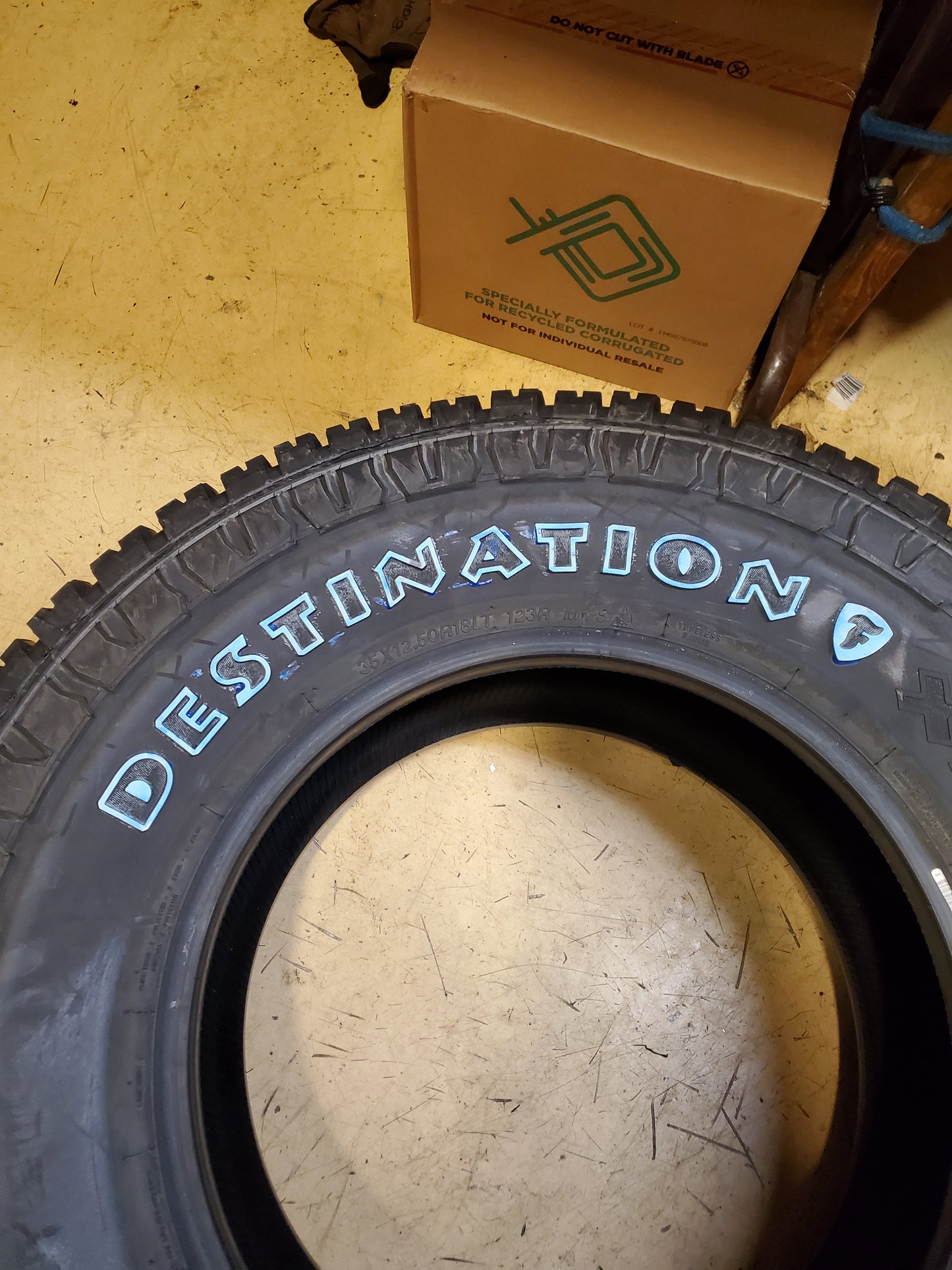 2 FIRESTONE DESTINATION X/T OWL LT 35 12.50 18 123R RUGGED TERRAIN TIRE 006412