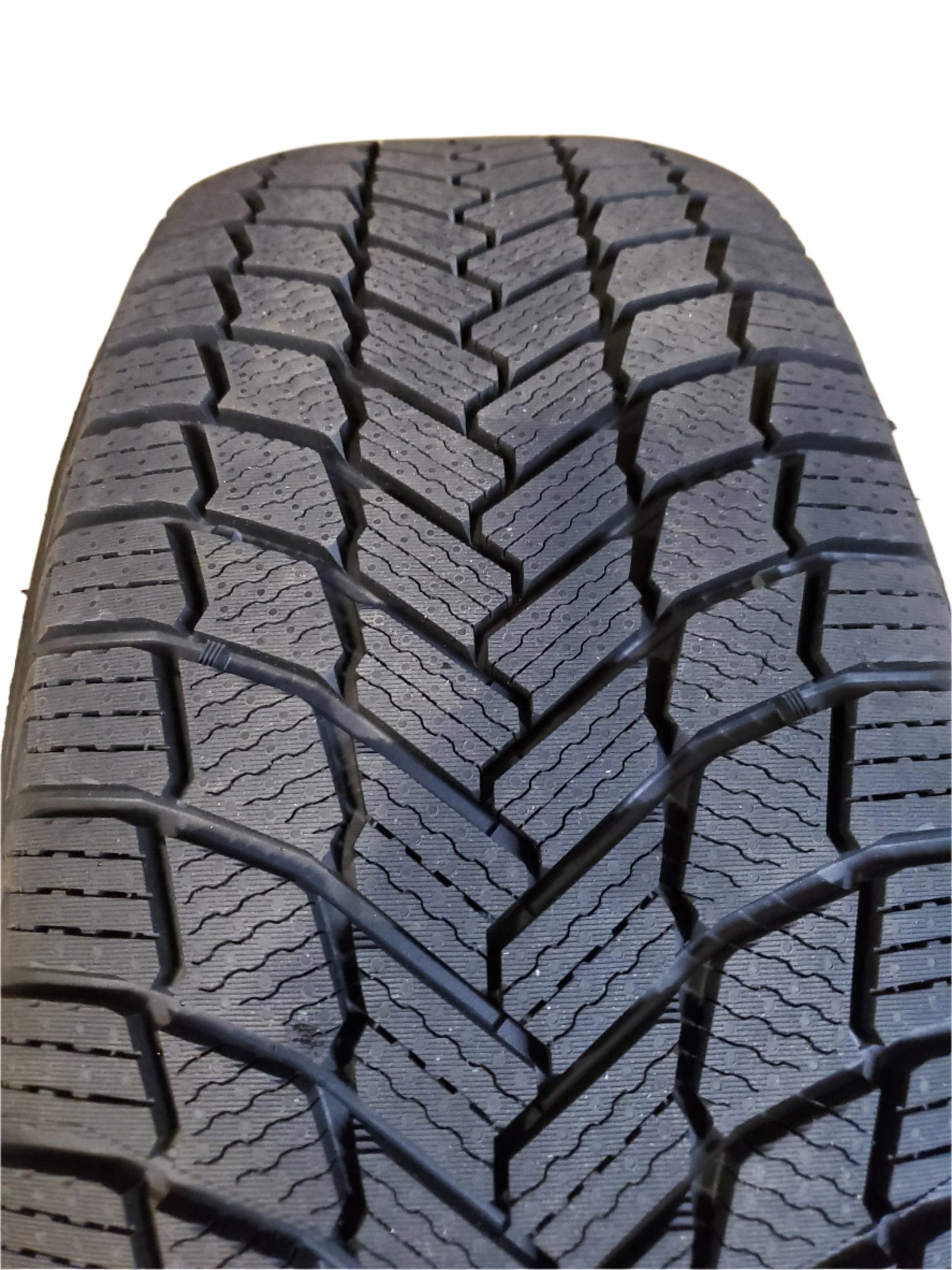 MICHELIN X-ICE SNOW SUV BSW P 255 65 18 111T WINTER TIRE 59173