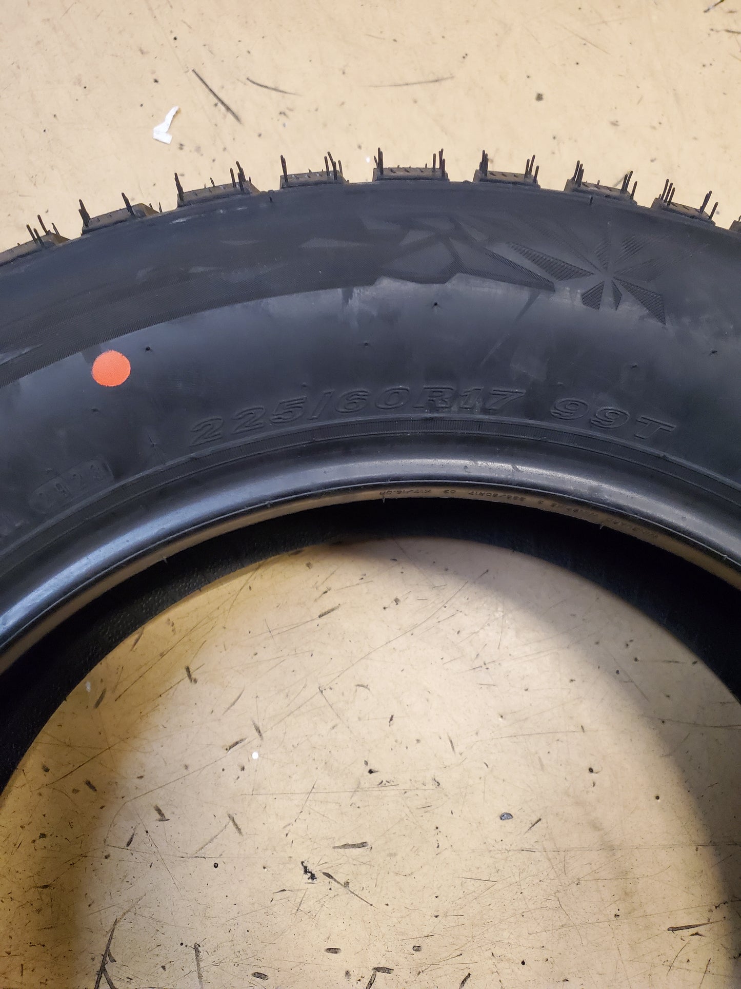 2 NEXEN WINGUARD WINSPIKE 3 BSW P 225 60 17 99T WINTER TIRE 10910NXK