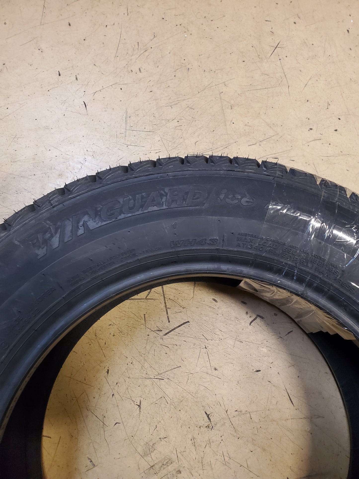 NEXEN WINGUARD ICE PLUS BSW P 195 65 15 95T XL WINTER TIRE 16027NXK