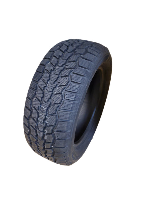HERCULES AVALANCHE RT BSW P 235 55 17 99H WINTER TIRE 249614