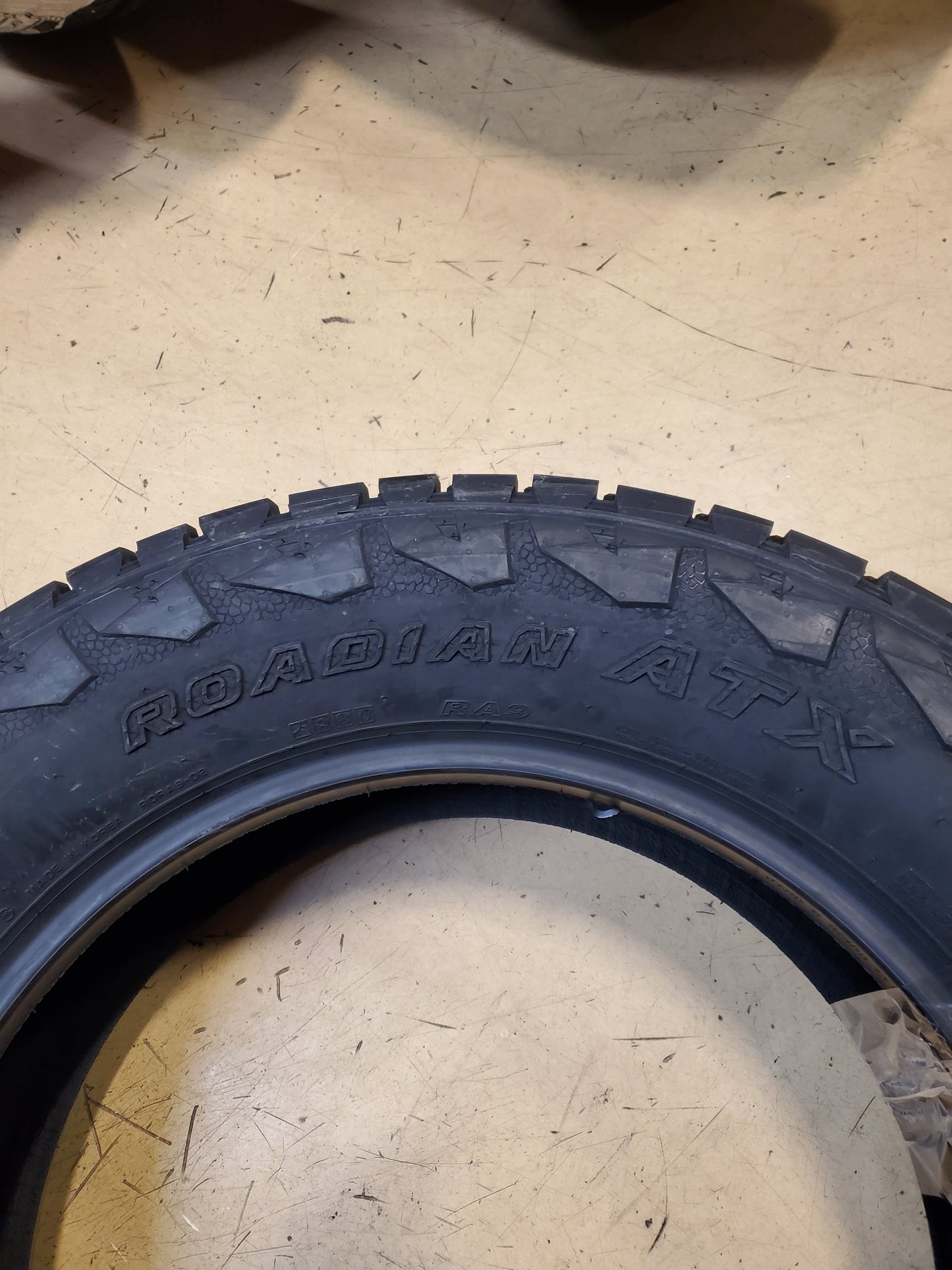 NEXEN ROADIAN ATX BSW P 275 60 20 115T ALL TERRAIN TIRE 18736NXK