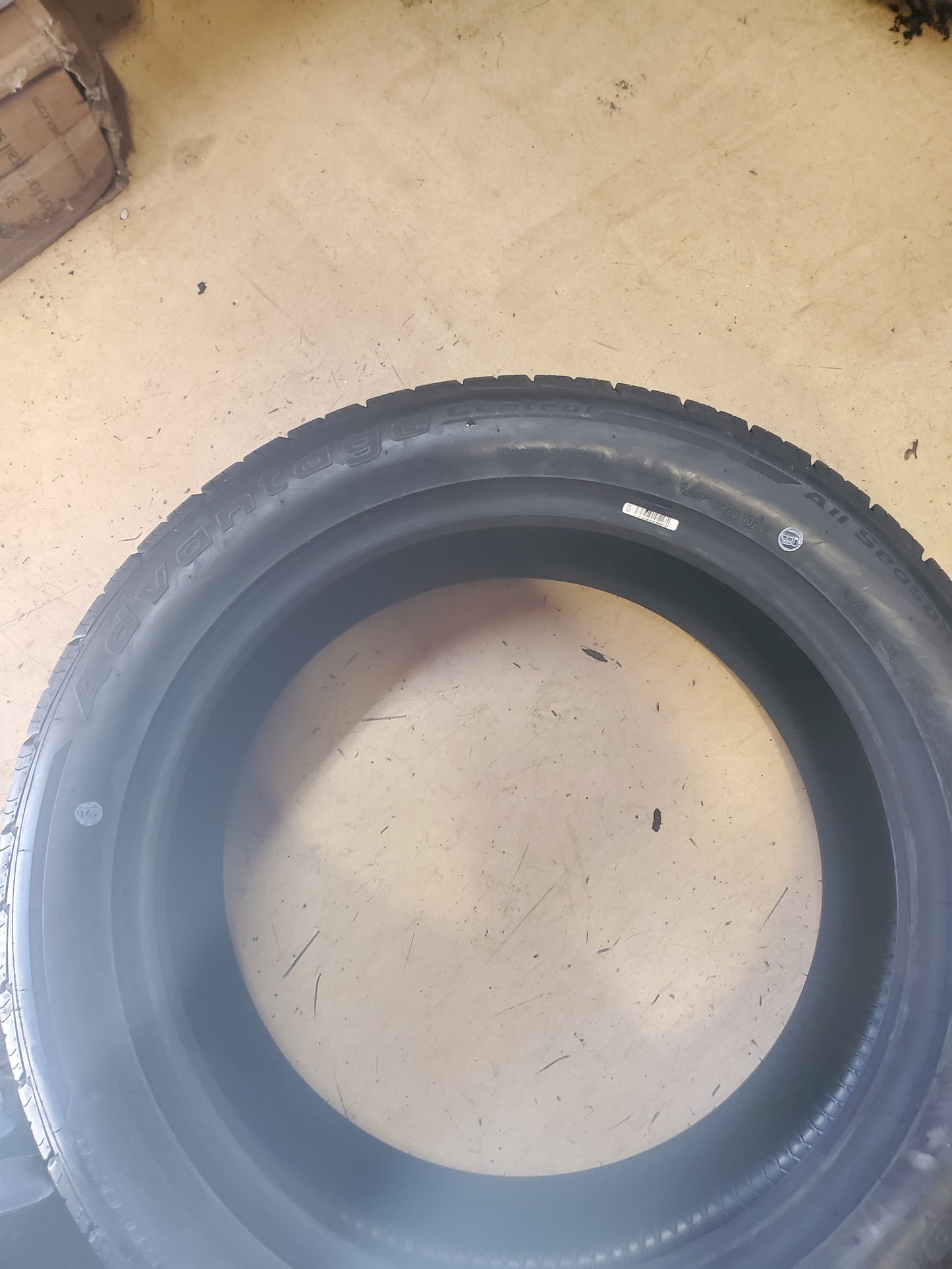 BFGOODRICH ADVANTAGE CONTROL BSW P 245 50 20 102V ALL SEASON TIRE 02465