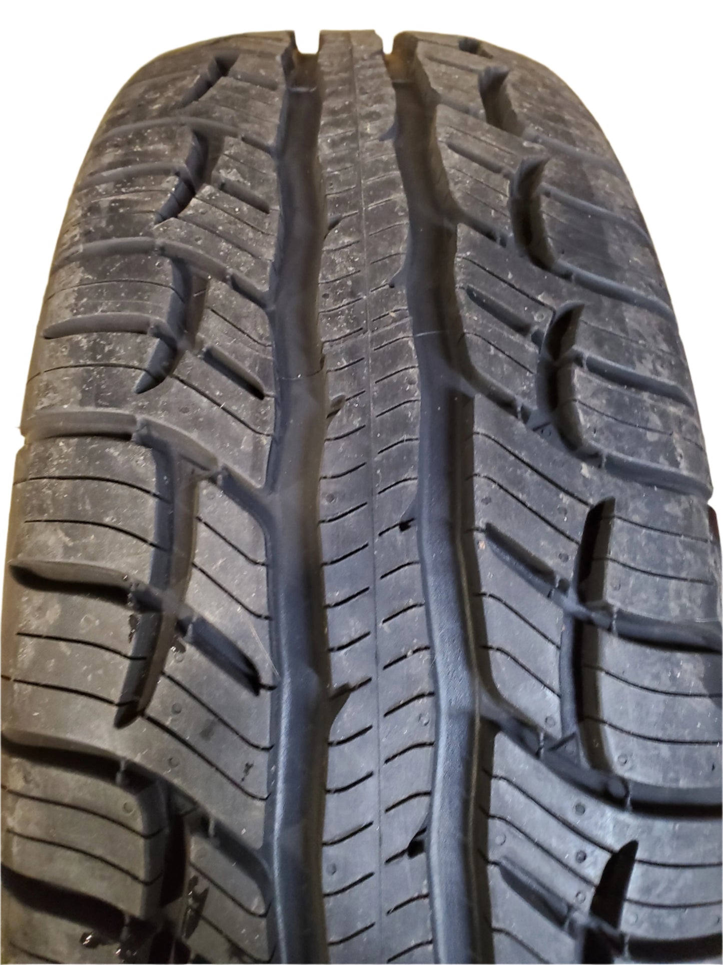 BFGOODRICH ADVANTAGE T/A SPORT LT BSW P 225 70 16 103T ALL WEATHER TIRE 52083