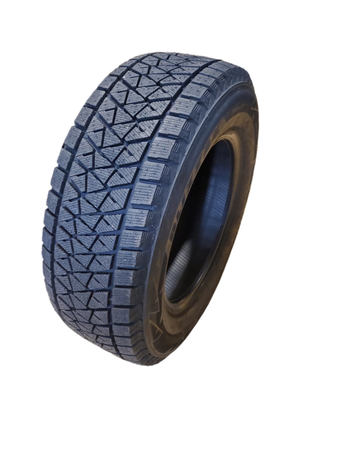 2 BRIDGESTONE BLIZZAK DM-V2 BSW P 275 65 18 114R WINTER TIRE 000406