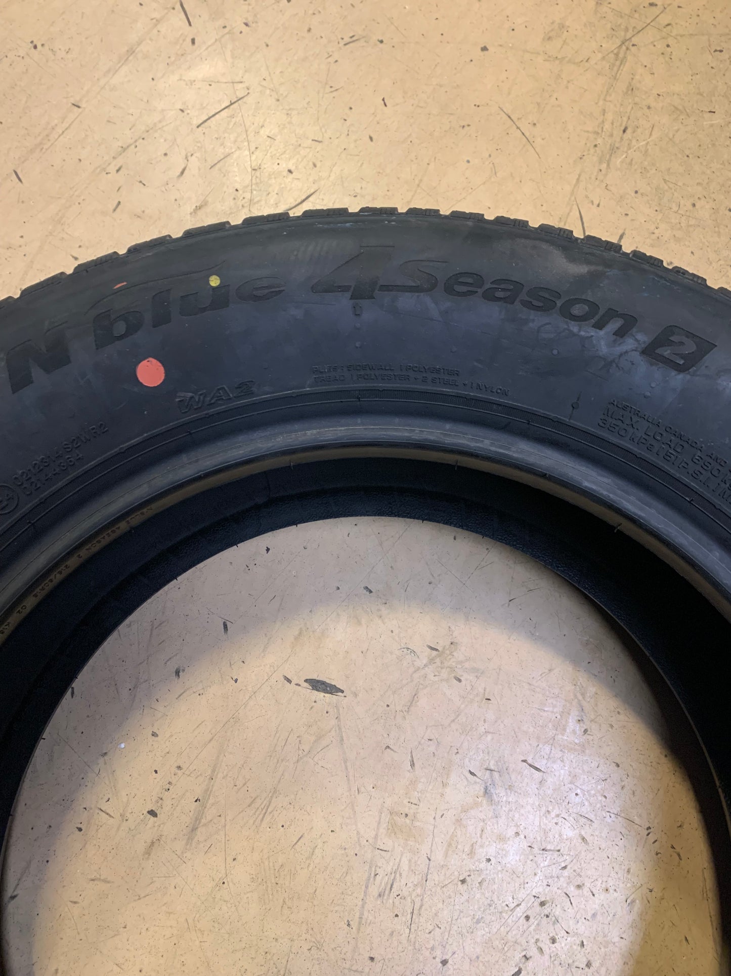 NEXEN N BLUE 4SEASONS 2 BSW P 215 60 16 95V ALL WEATHER TIRE 19162NXK