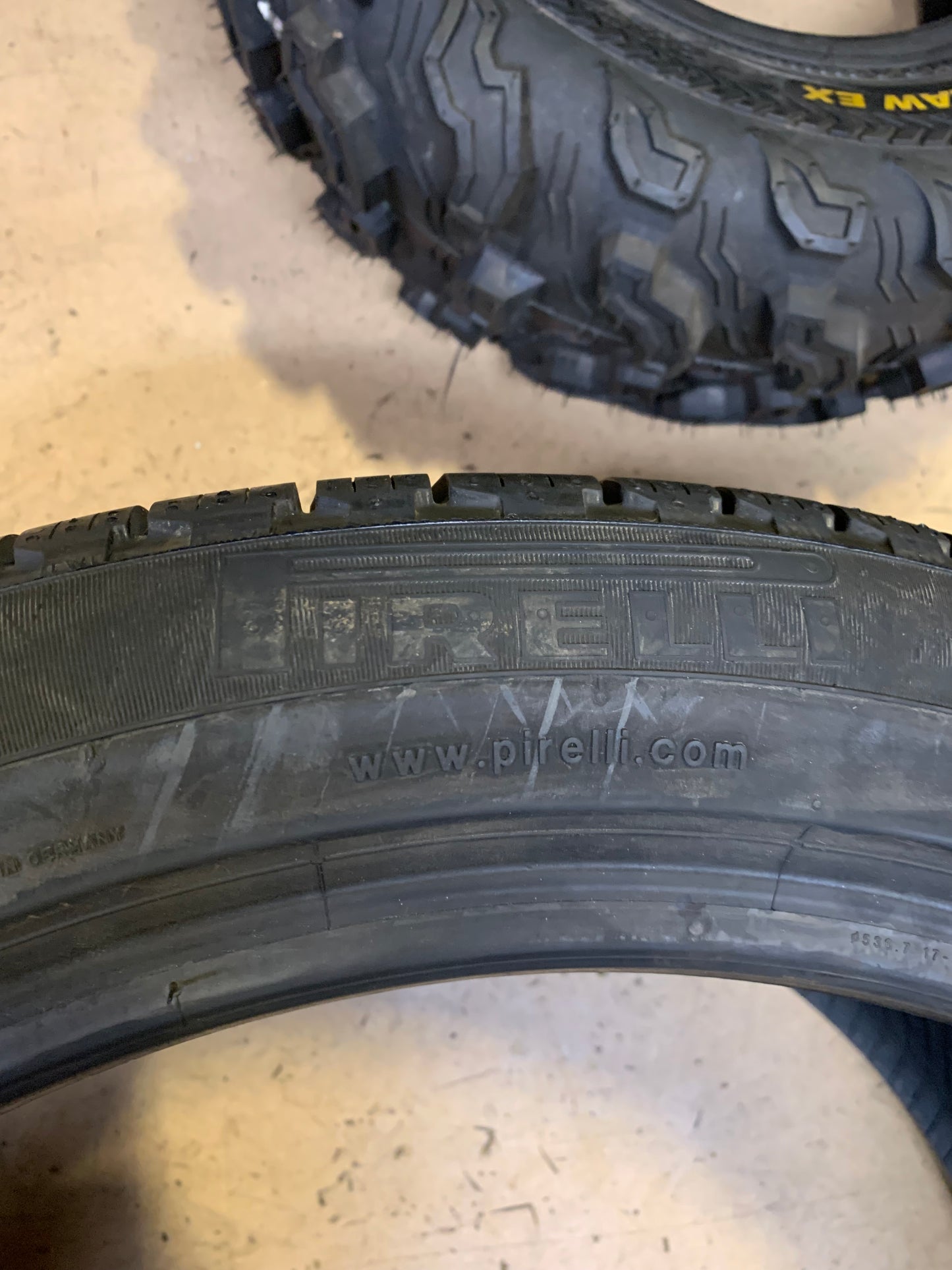 PIRELLI SCORPION VERDE A/S (NO) BSW P 315 35 21 111V XL ALL SEASON TIRE 2603700