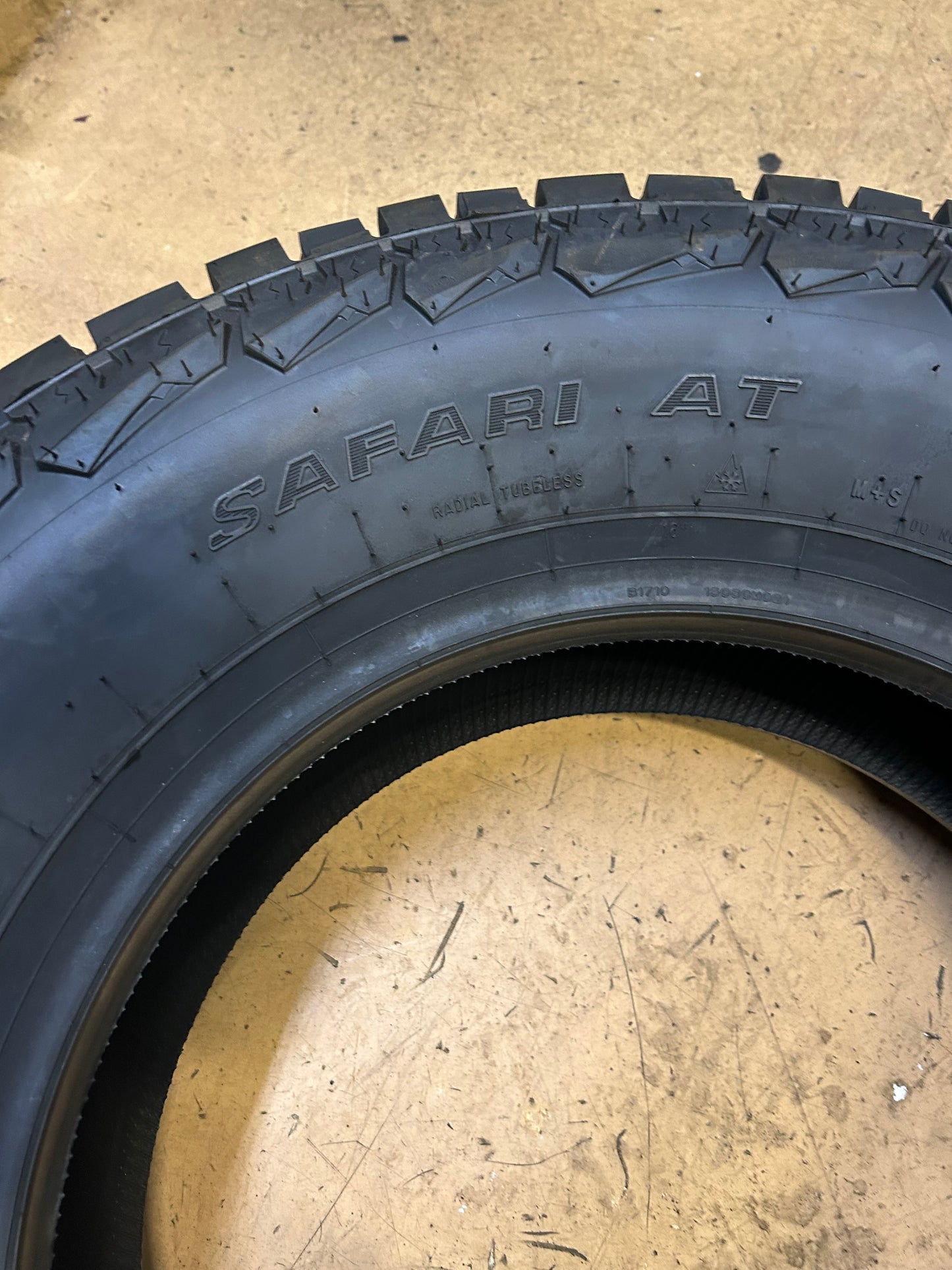 KELLY SAFARI AT BSW LT 245 75 16 120/116R 10PLY ALL TERRAIN TIRE 357469343