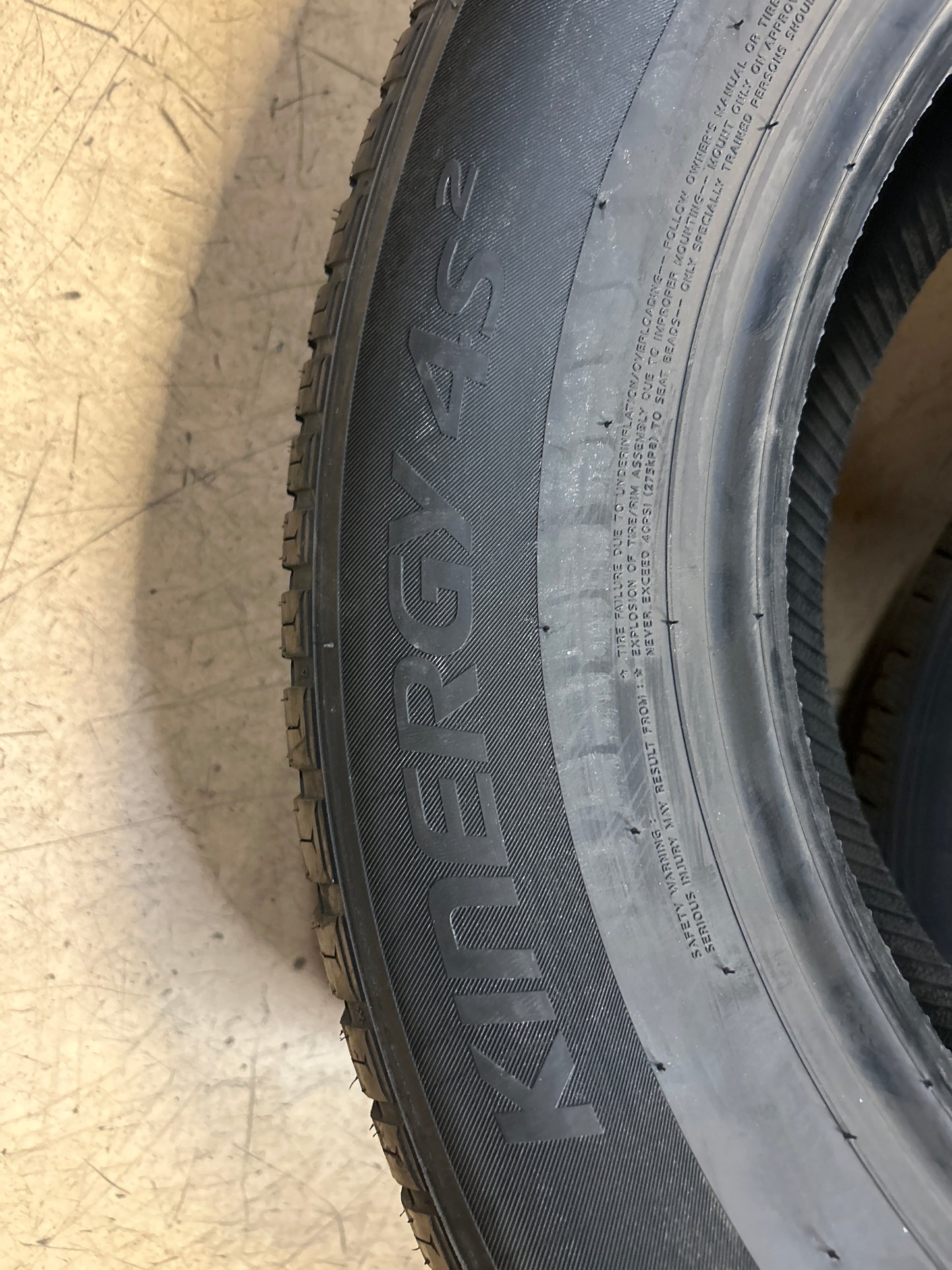 NOS HANKOOK KINERGY 4S2 BSW P 215 65 16 102V XL ALL WEATHER TIRE 1026945