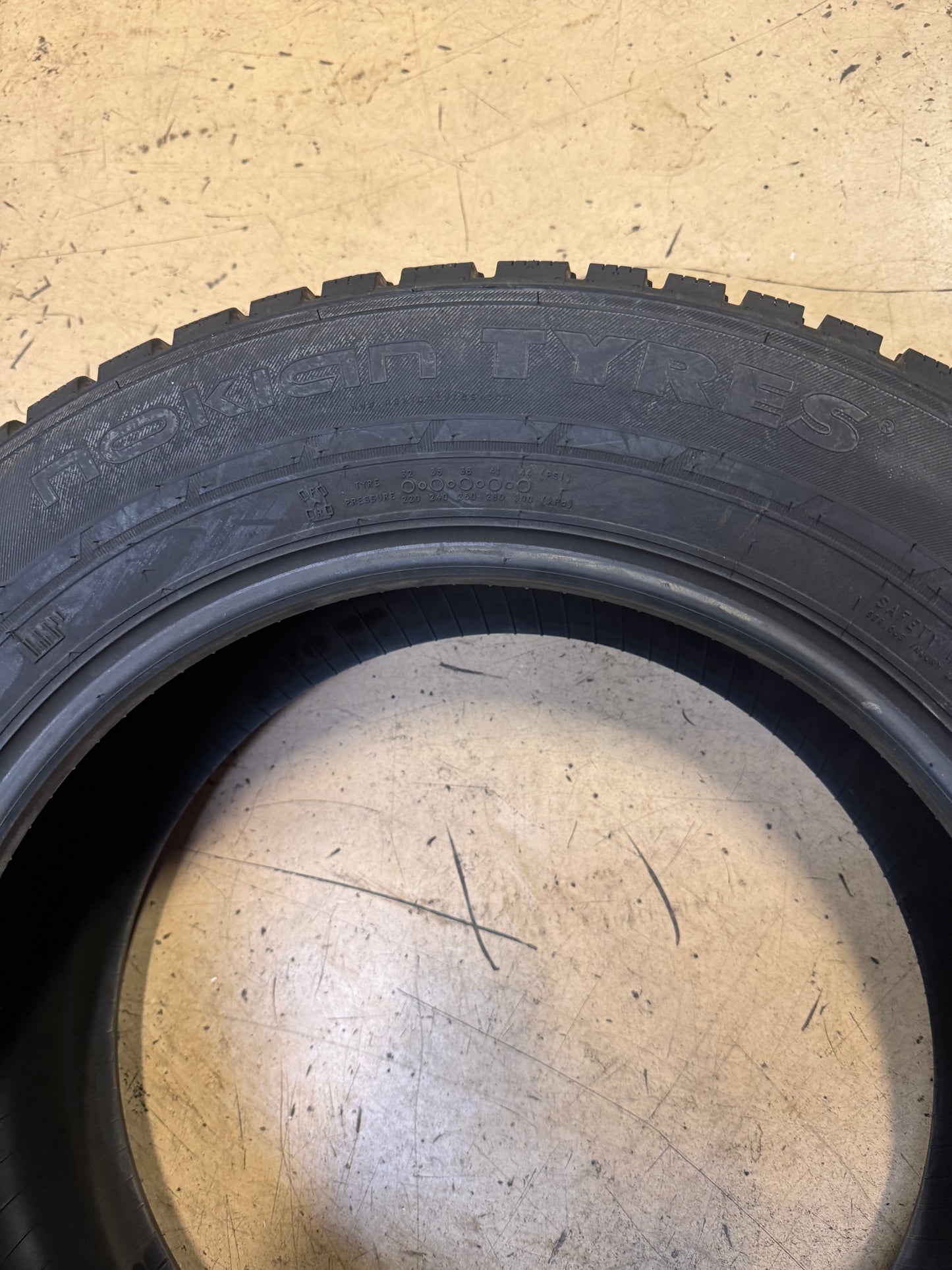 2 NOS NOKIAN NORDMAN 7 SUV BSW P 225 60 17 103T XL WINTER TIRE T430054