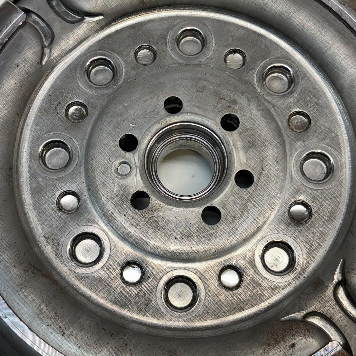 SACHS DUAL MASS FLYWHEEL FOR AUDI 2294 0013 61