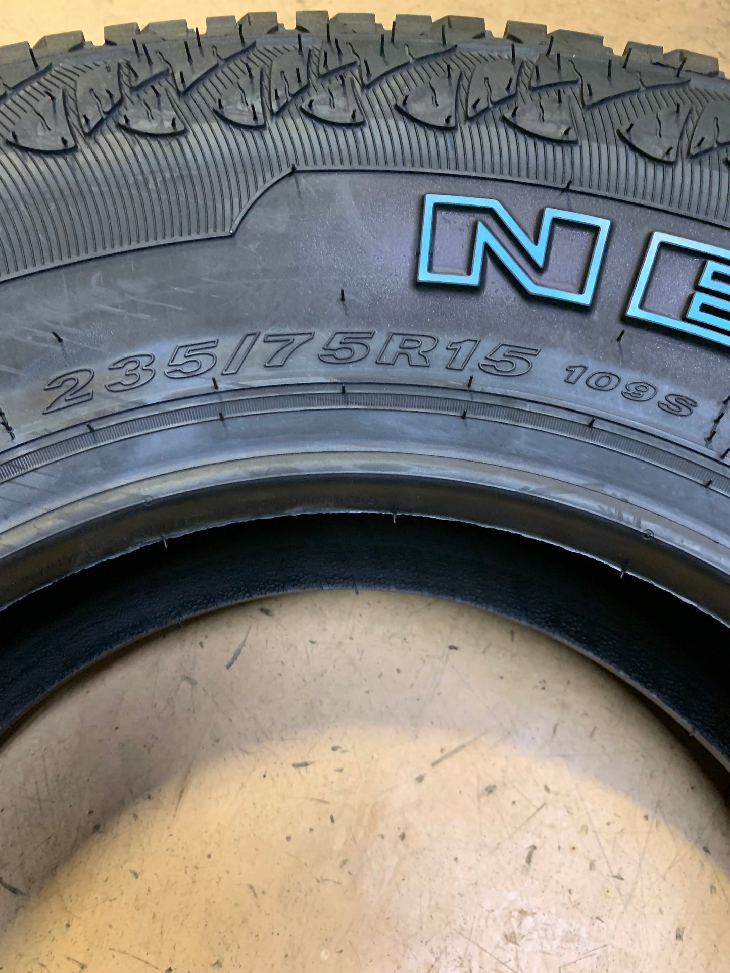 NEXEN ROADIAN AT PRO RA8 OWL P 235 75 15 109S XL ALL TERRAIN TIRE 14392NXK