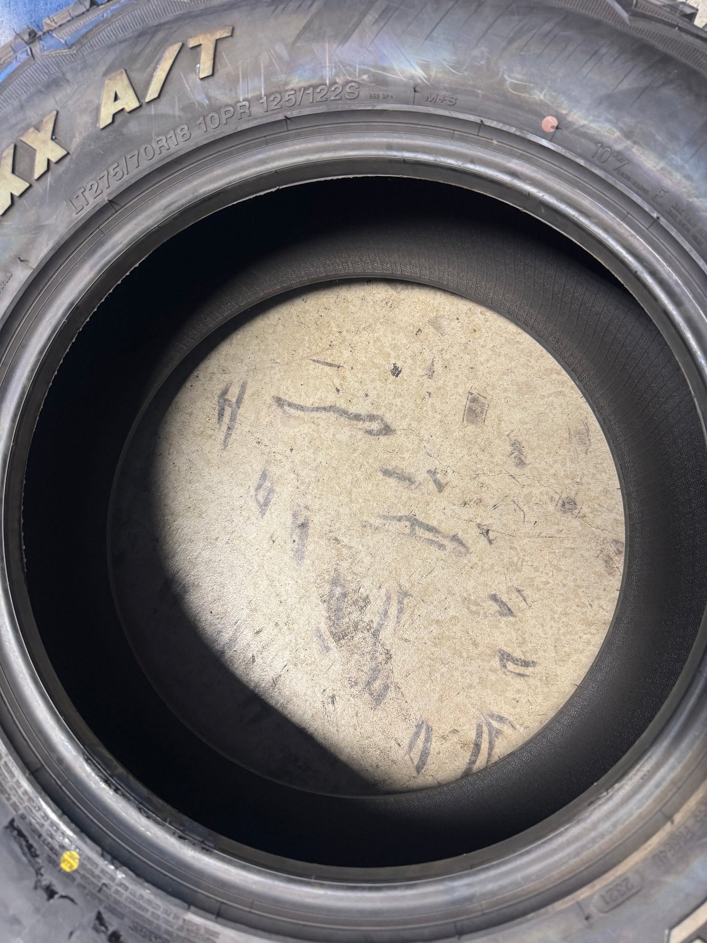 2 NOS LANDSPIDER WILDTRAXX A/T RWL LT 275 70 18 125/122S 10PLY ALL TERRAIN TIRE DAT034