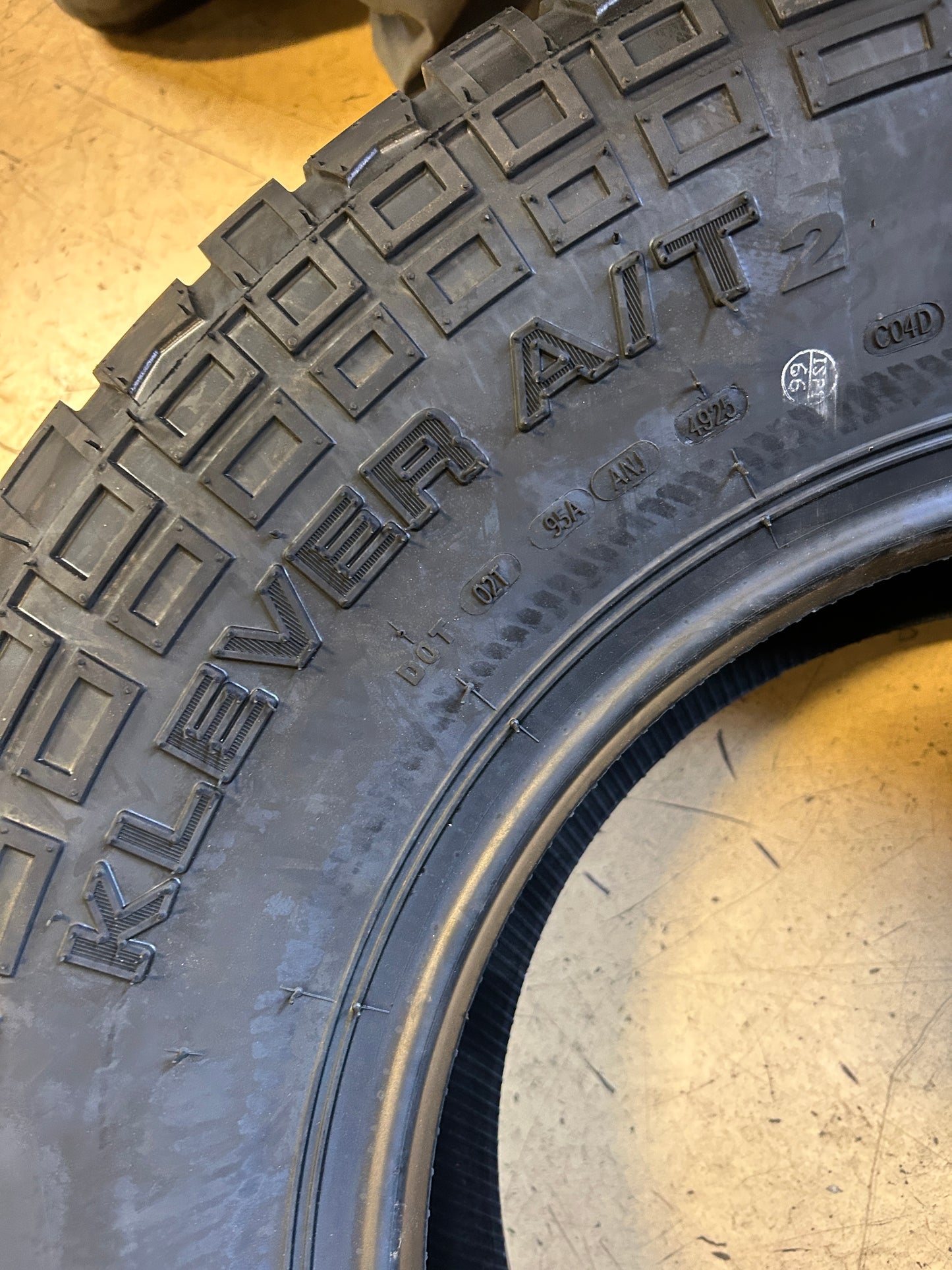 KENDA KLEVER A/T BSW P 265 75 16 116T ALL TERRAIN TIRE 628020