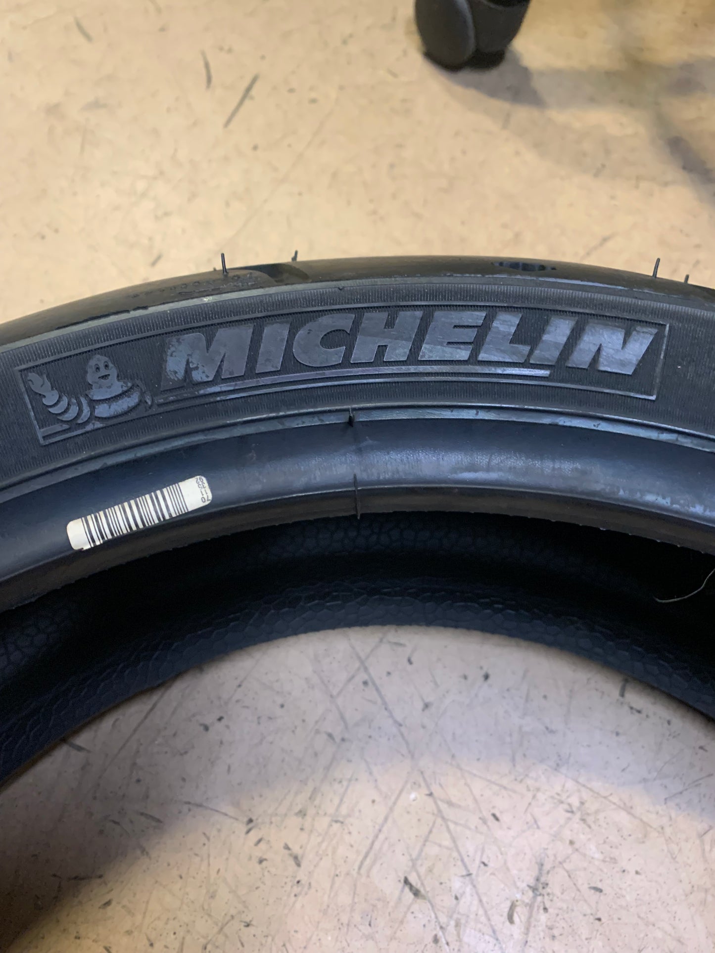 MICHELIN SCORCHER 11 BSW 180 55 17 73W REAR MICHELIN TIRE 42471