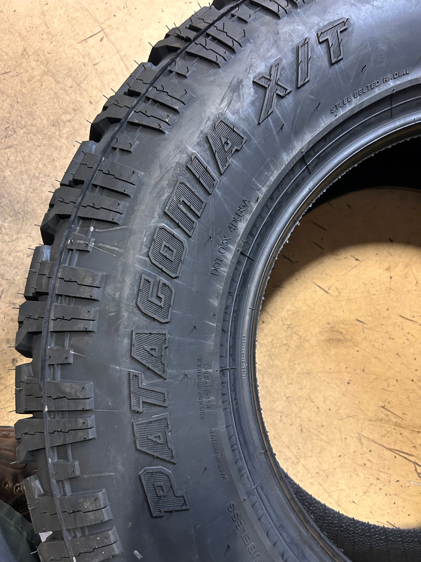 2 MILESTAR PATAGONIA X/T BSW LT 285 70 17 126/123Q 10PLY RUGGED TIRE 22688024