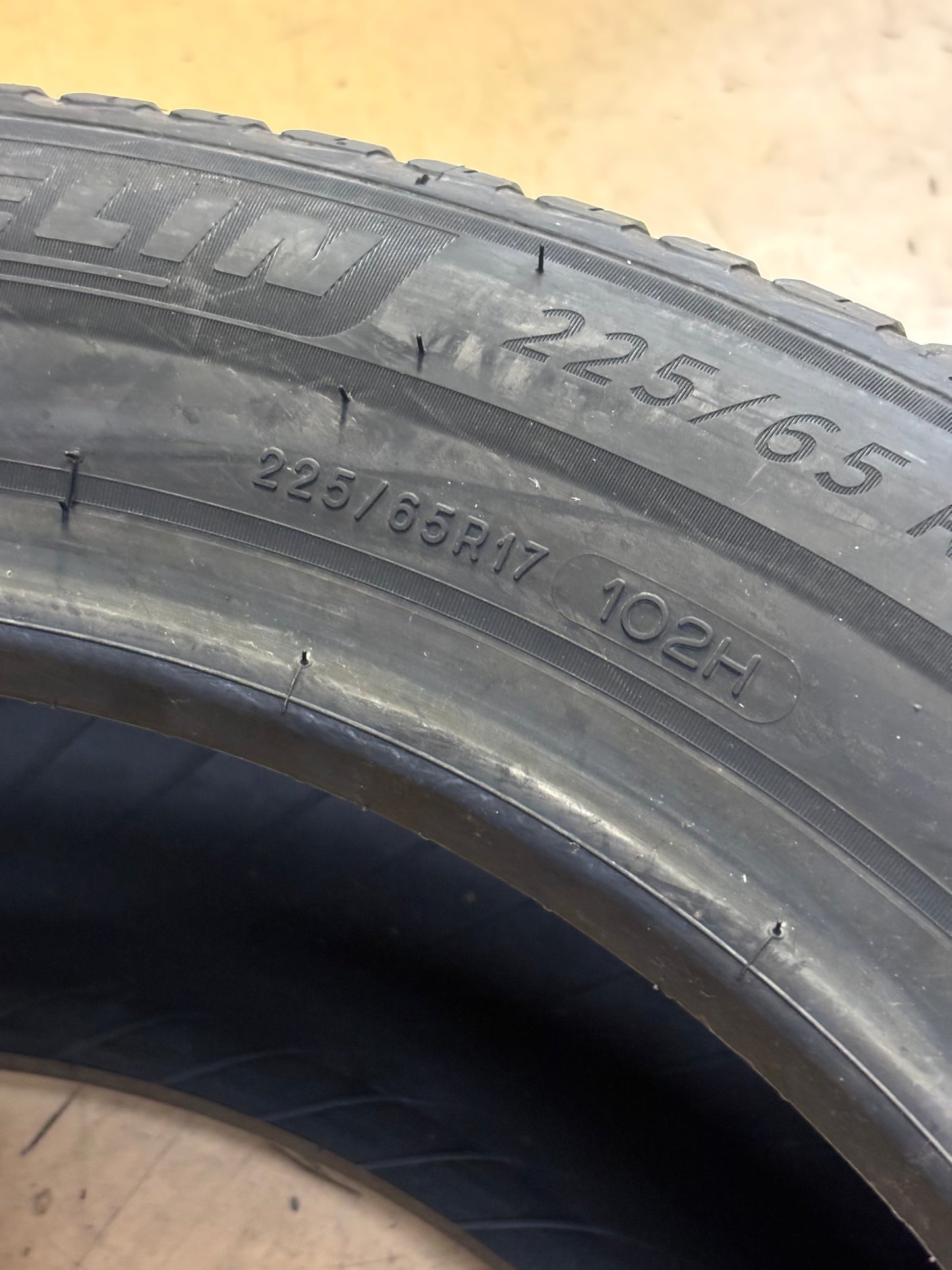 4 MICHELIN CROSSCLIMATE2 BSW P 225 65 17 102H ALL SEASON TIRE 13153