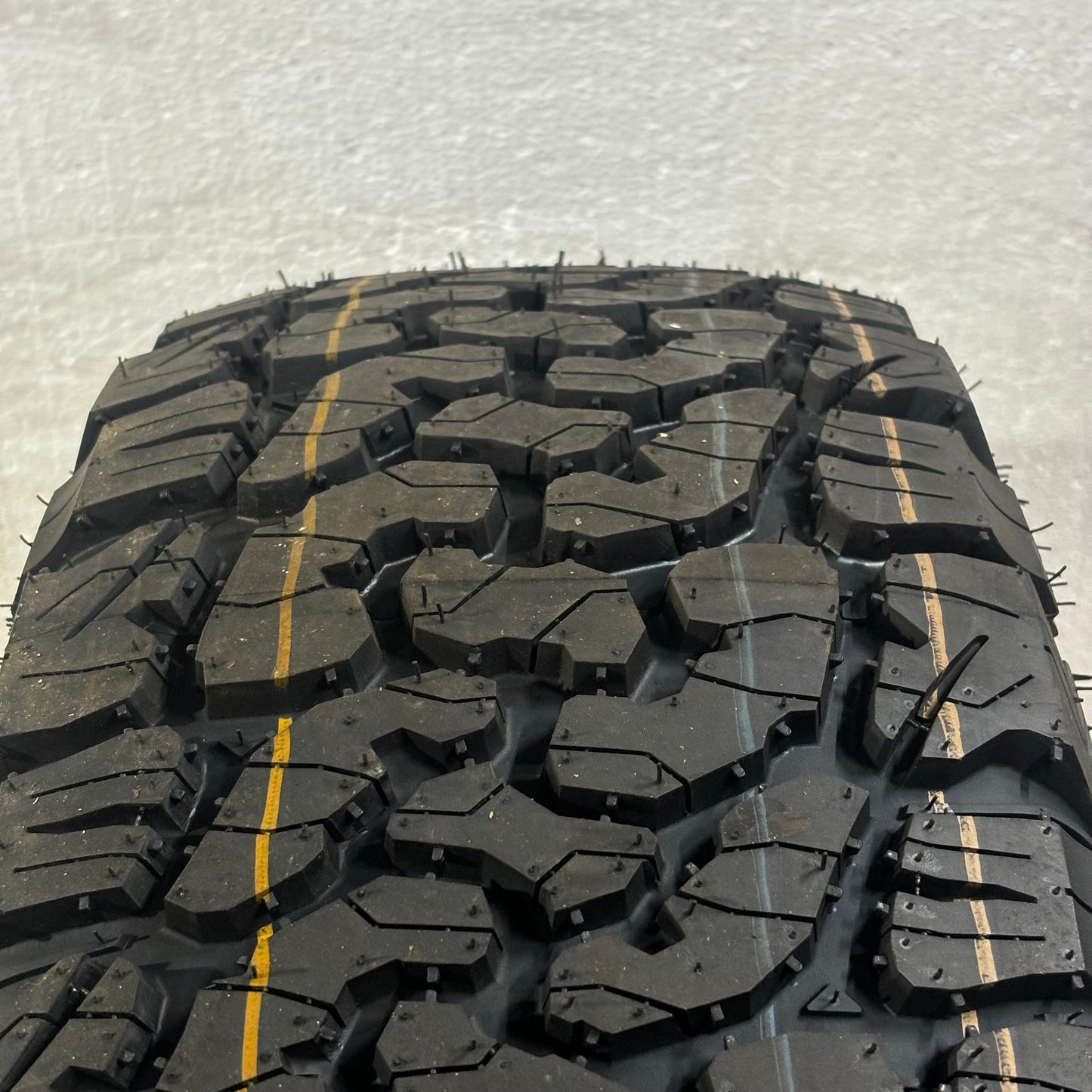 2 POWER HUB PATH RANGER A/T RWL P 225 60 17 99T SL ALL TERRAIN TIRES 22551PH