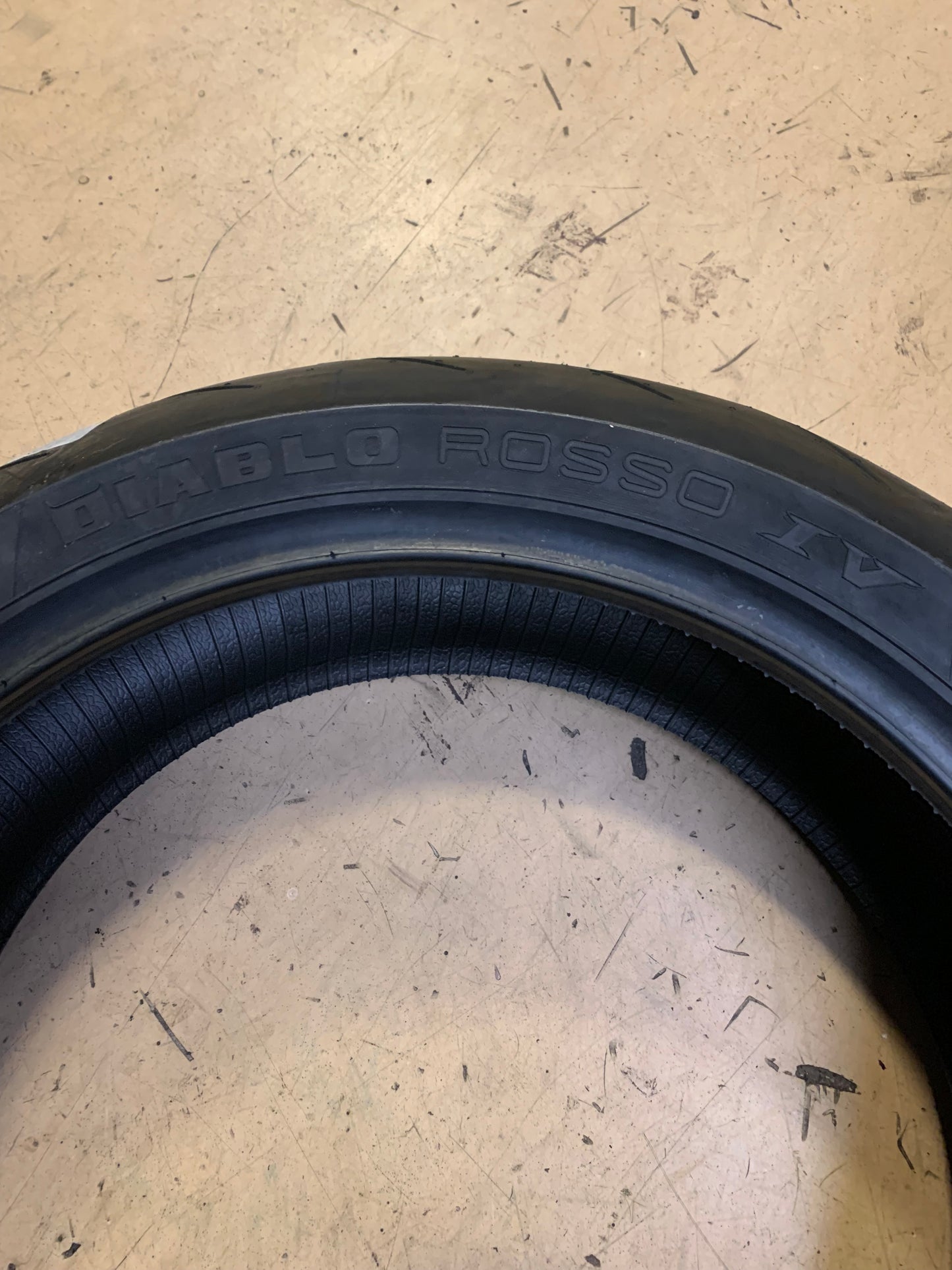 PIRELLI DIABLO ROSSO IV BSW 190 55 17 75W REAR MOTORCYCLE TIRE 3021564