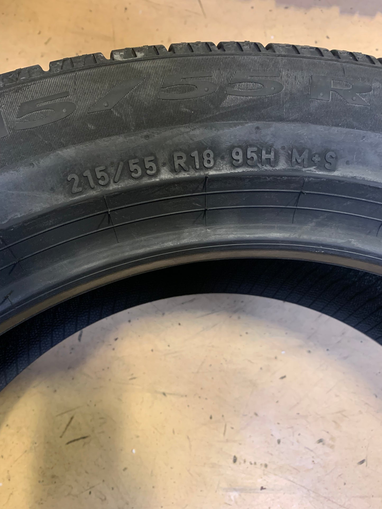 PIRELLI P7 AS PLUS 3 BSW P 215 55 18 95H ALL SEASON TIRE 3916000