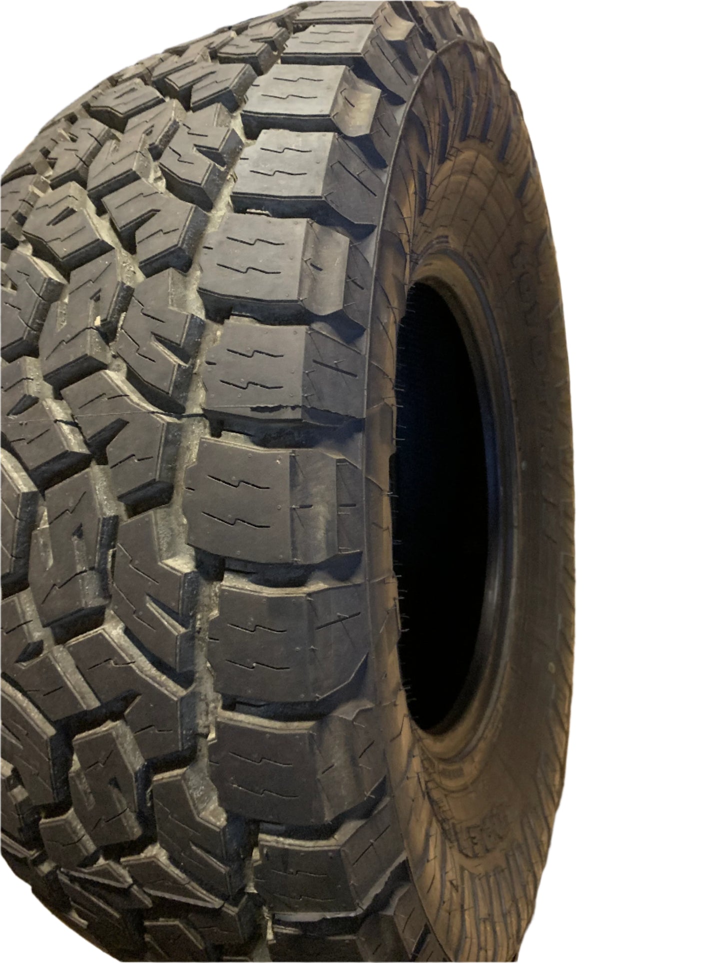 DTO TOYO OPEN COUNTRY A/T III BSW LT 315 70 17 121/118S 8PLY ALL TERRAIN TIRE 355590